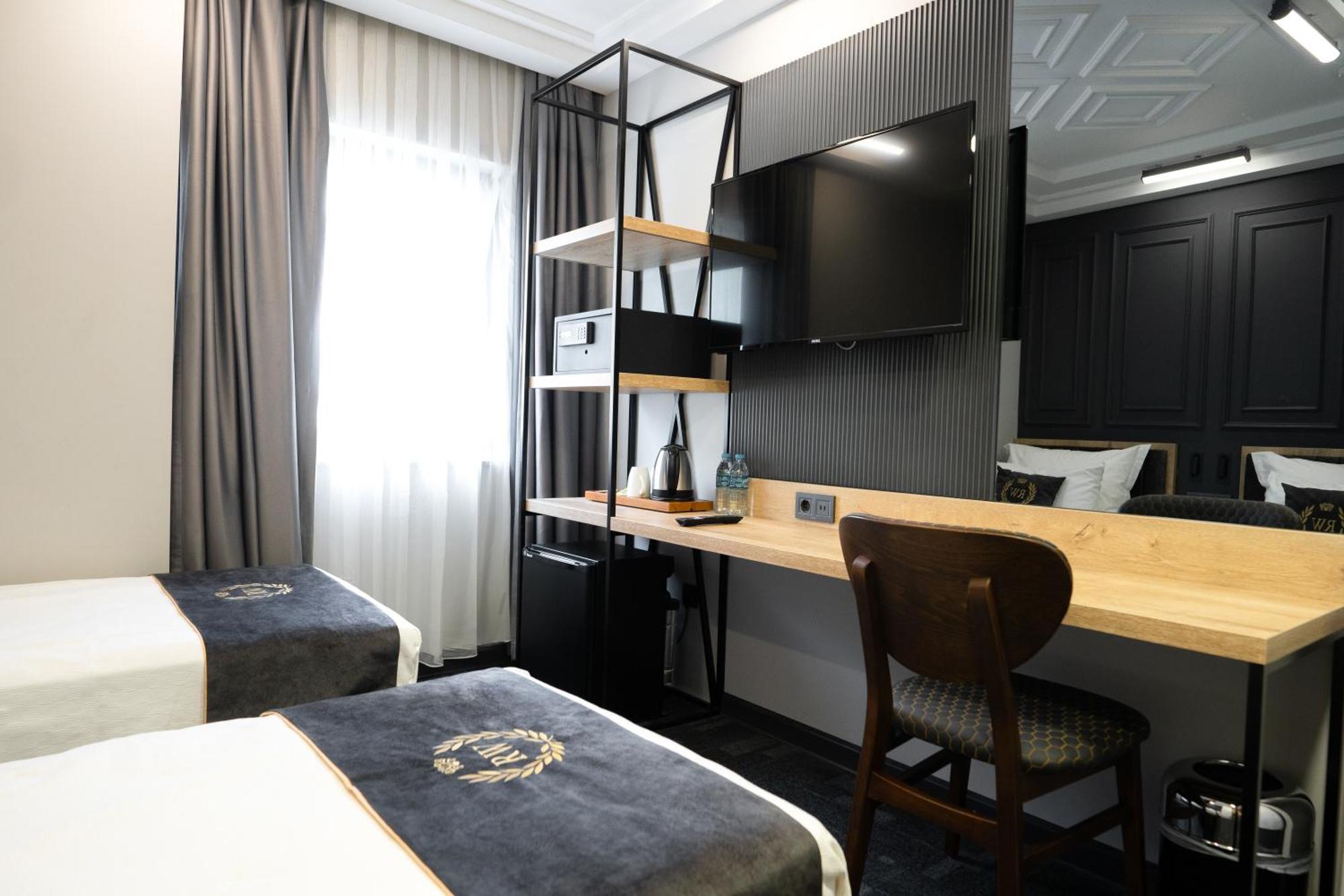 Hotel Rw Boutique