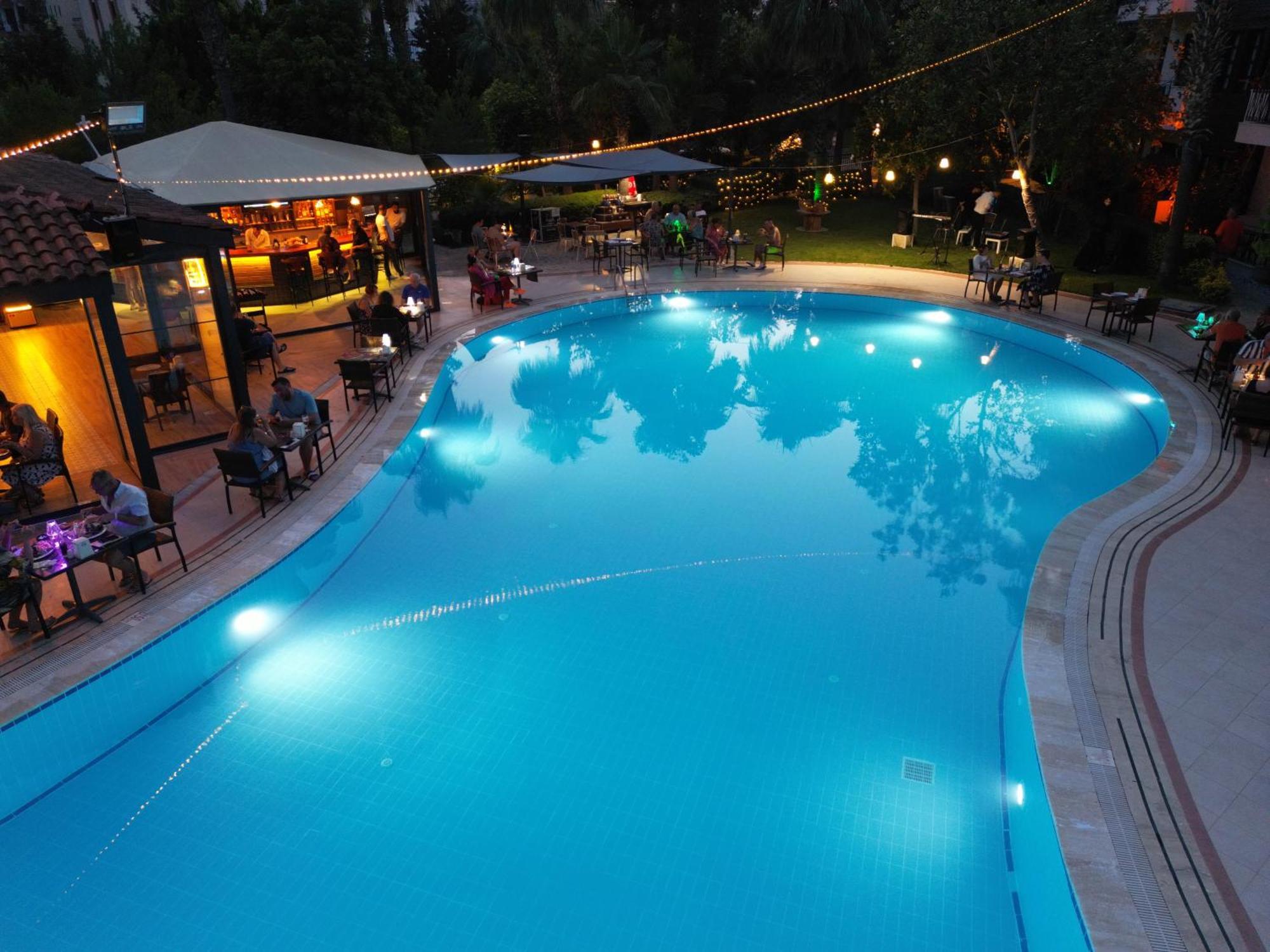 Lemas Aparthotel