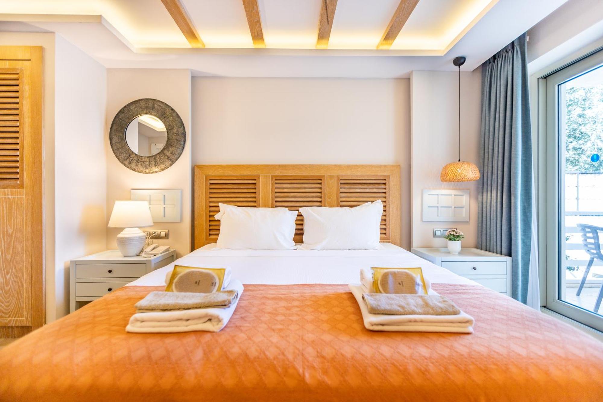 Saray (adults Only) 4*