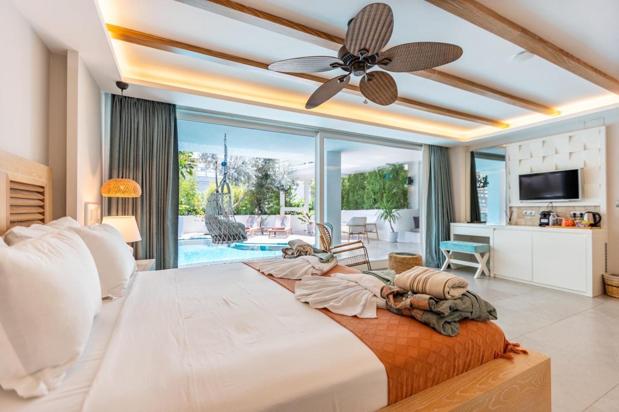 Saray (adults Only) 4*