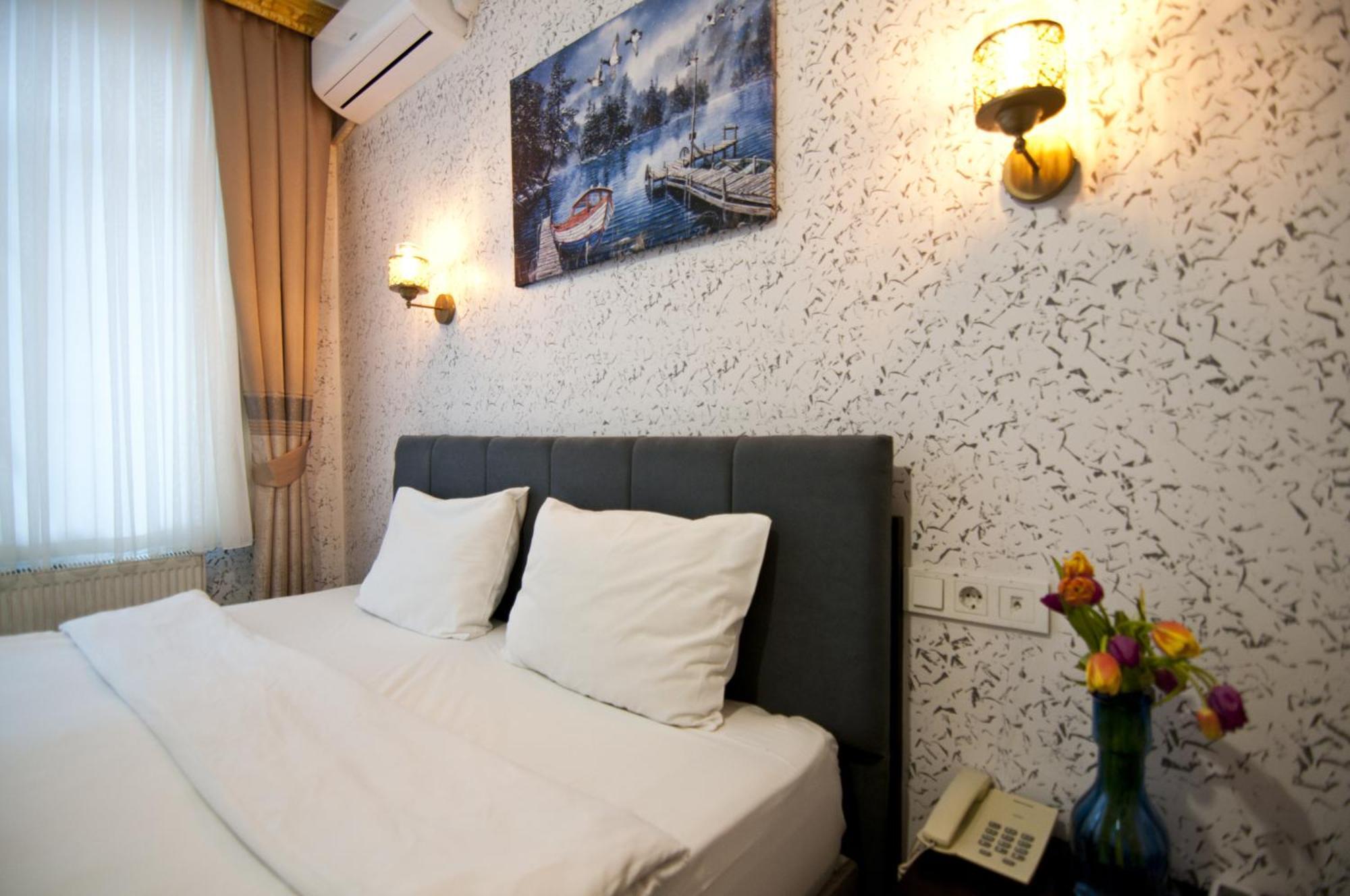 Hotel Golden Horn Park 3*