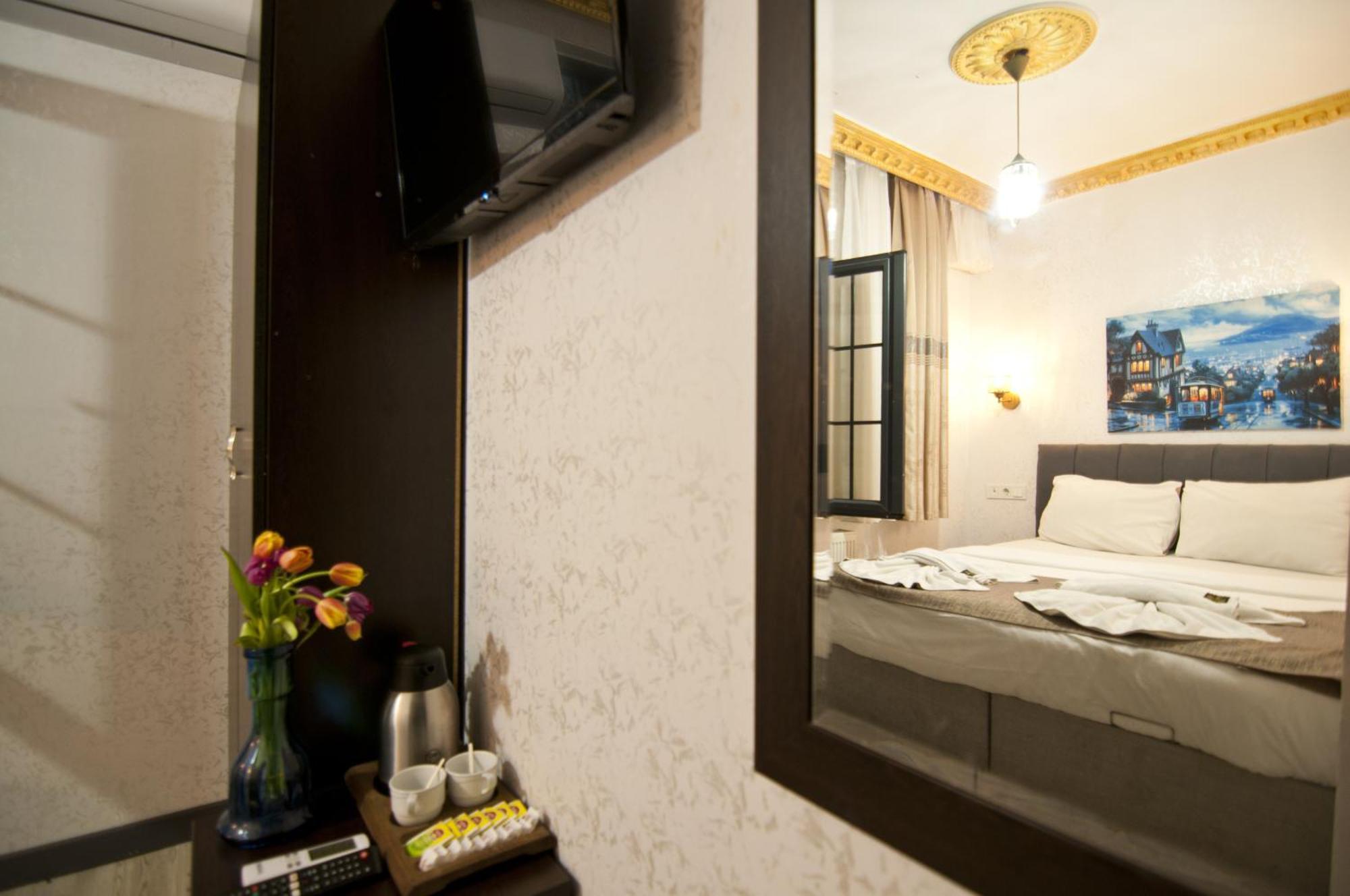 Golden Horn Park 3*