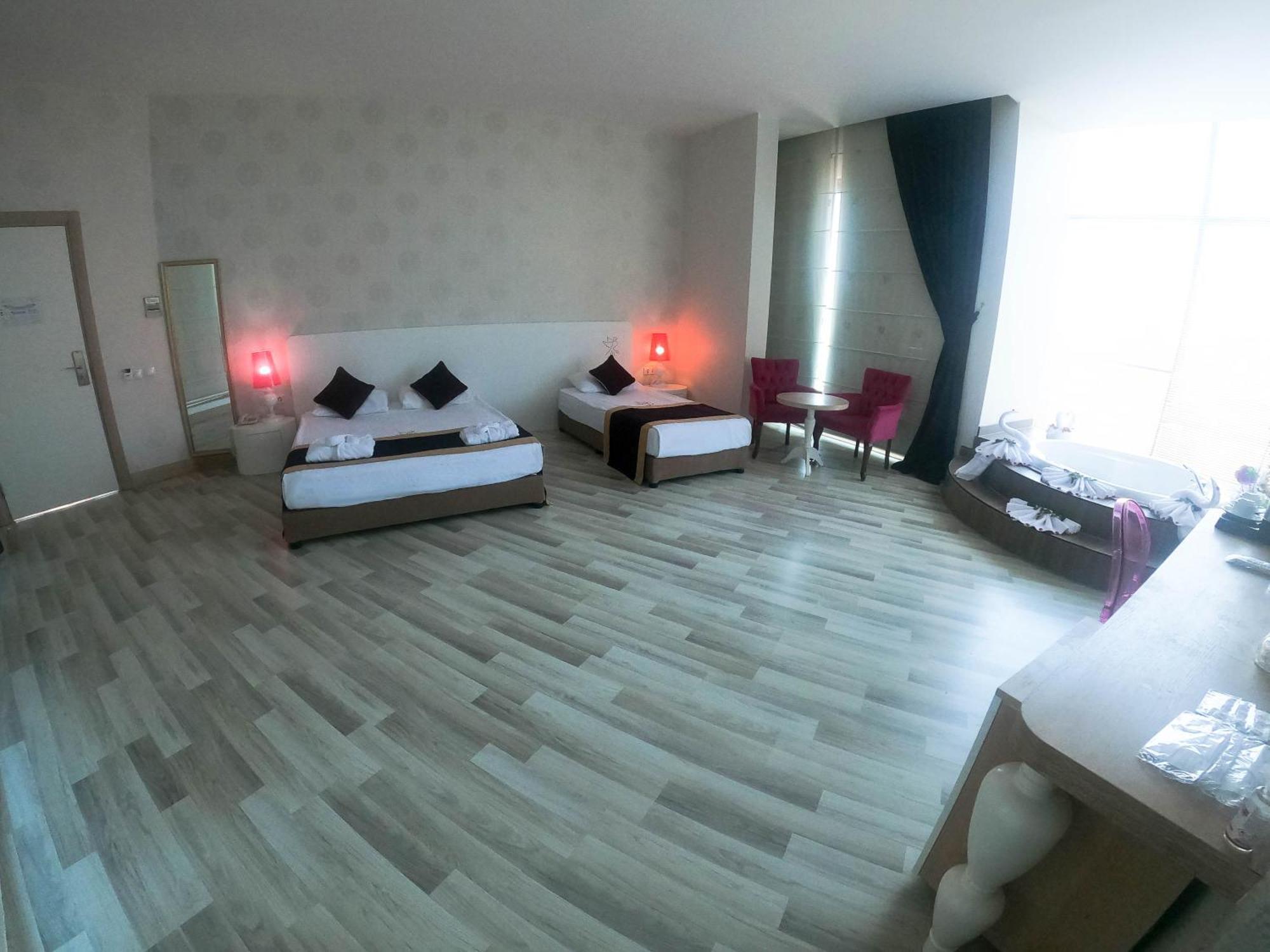 Raymar & Aqua Ultra Hotel 5*
