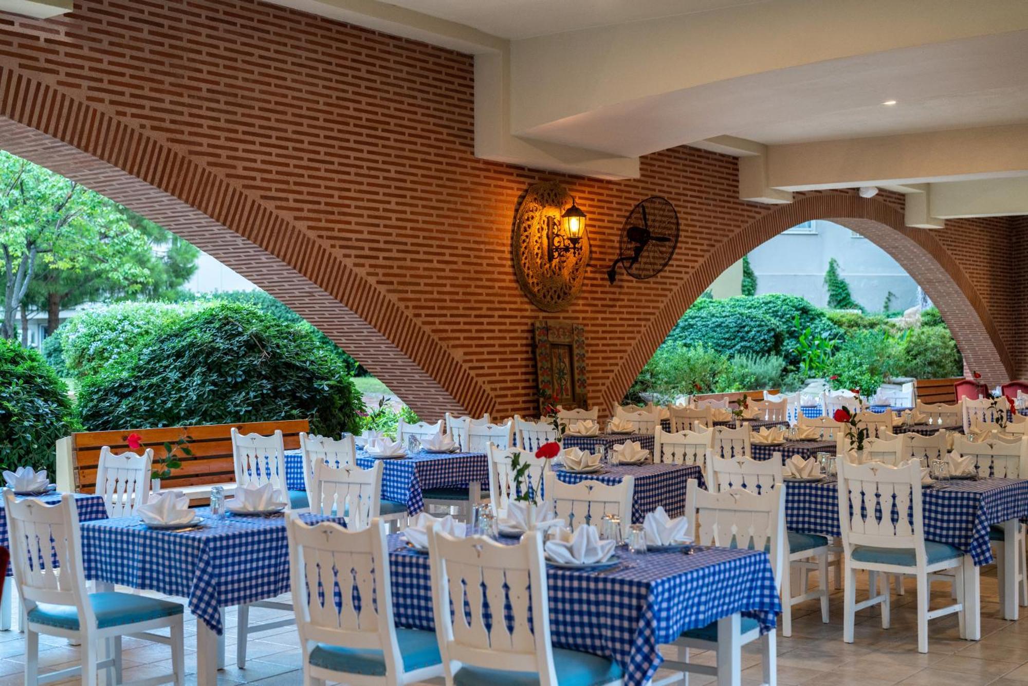 Hotel Selectum Family Side 5*