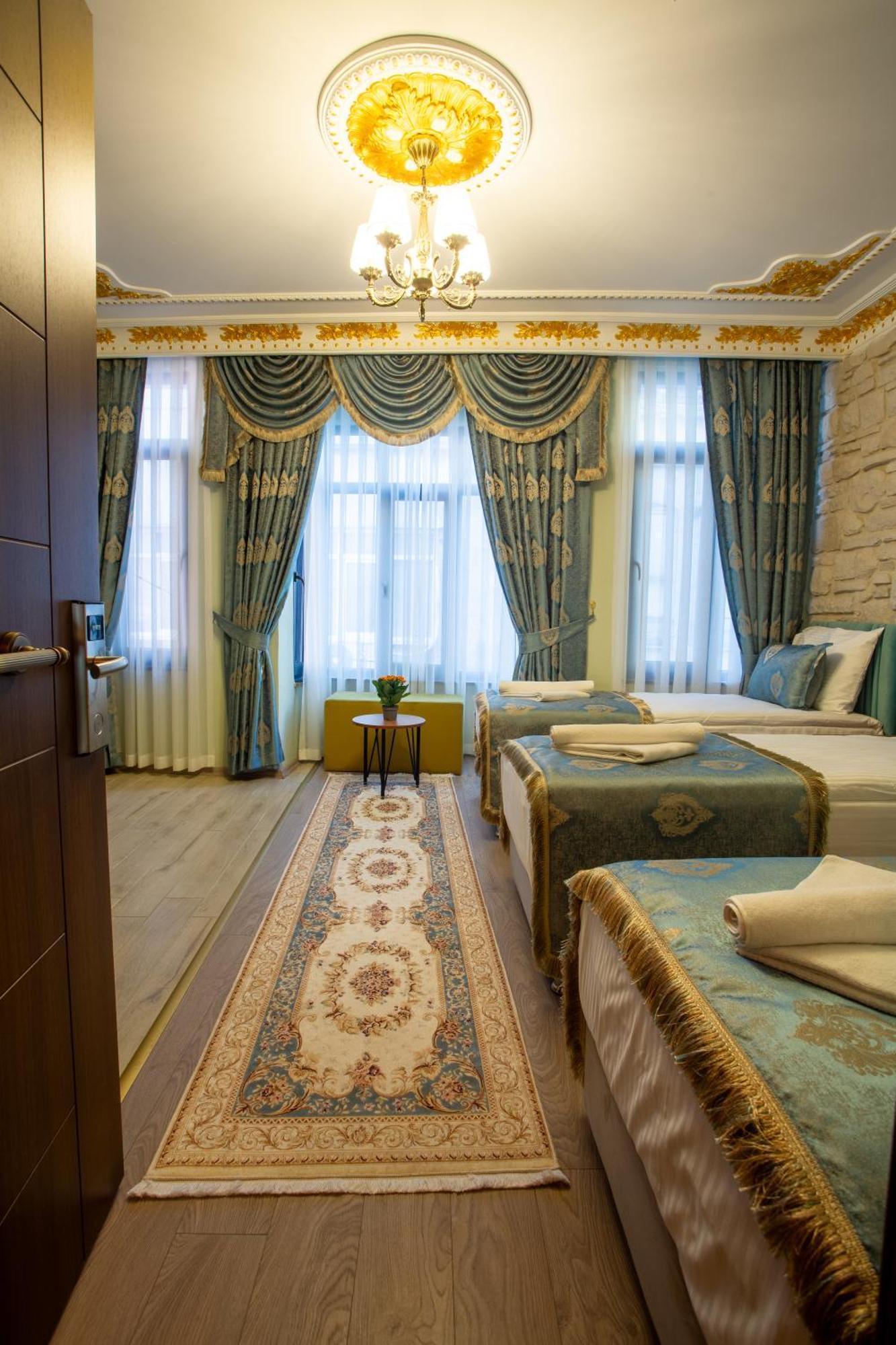 Sayina Istanbul