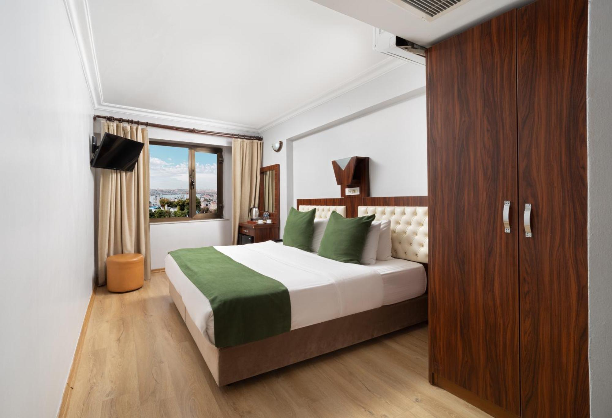 Hotel Elan Pera