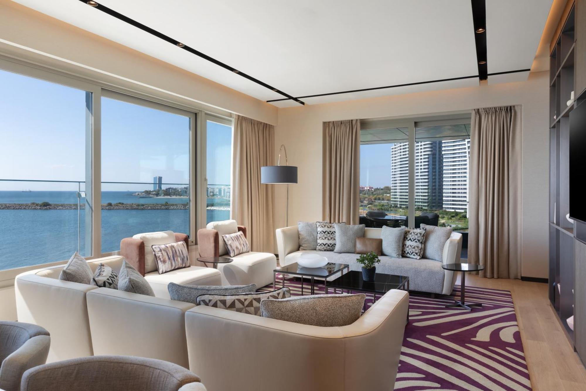 Hotel Jw Marriott Marmara Sea 5*