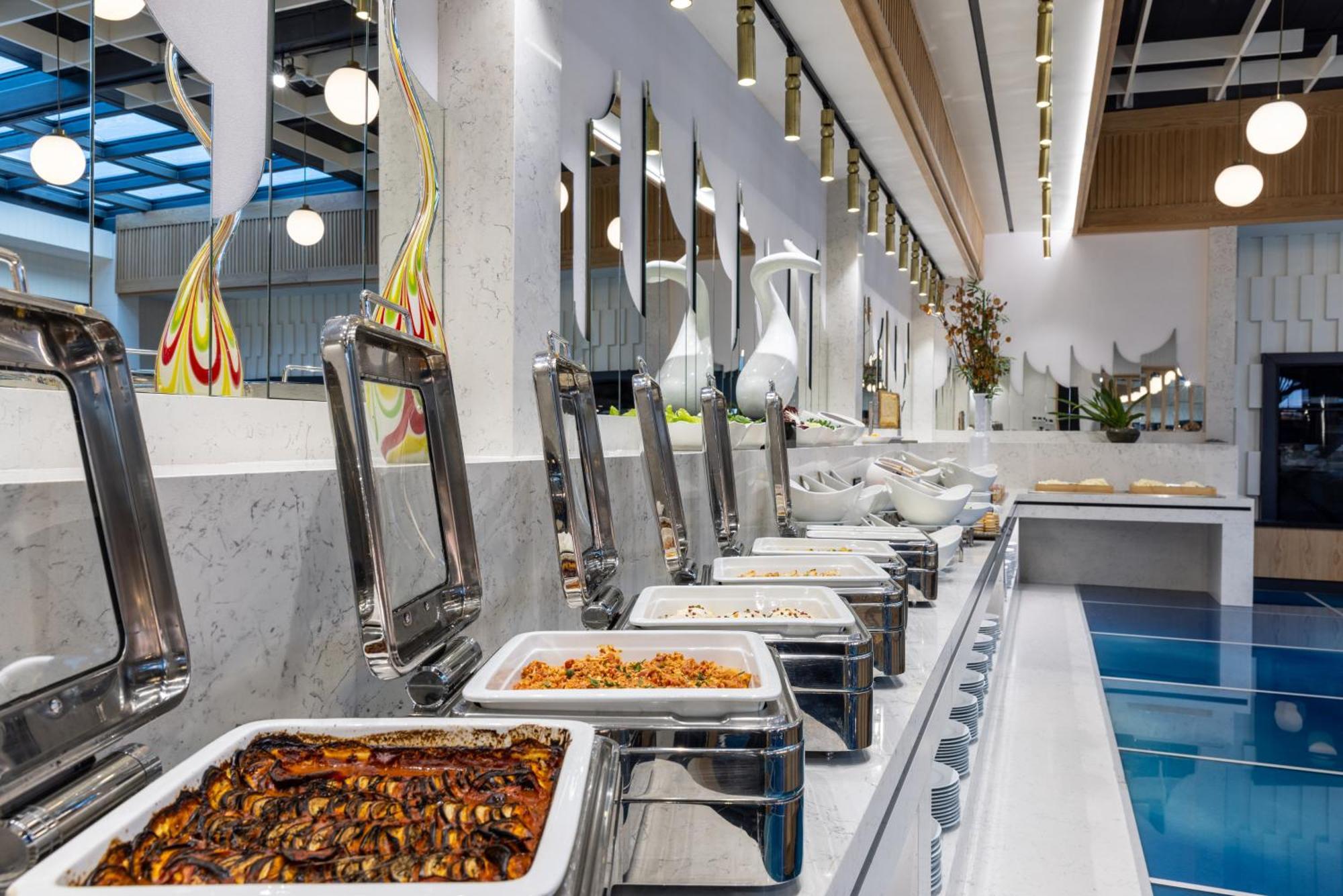 Clarion Golden Horn Hotel 5*