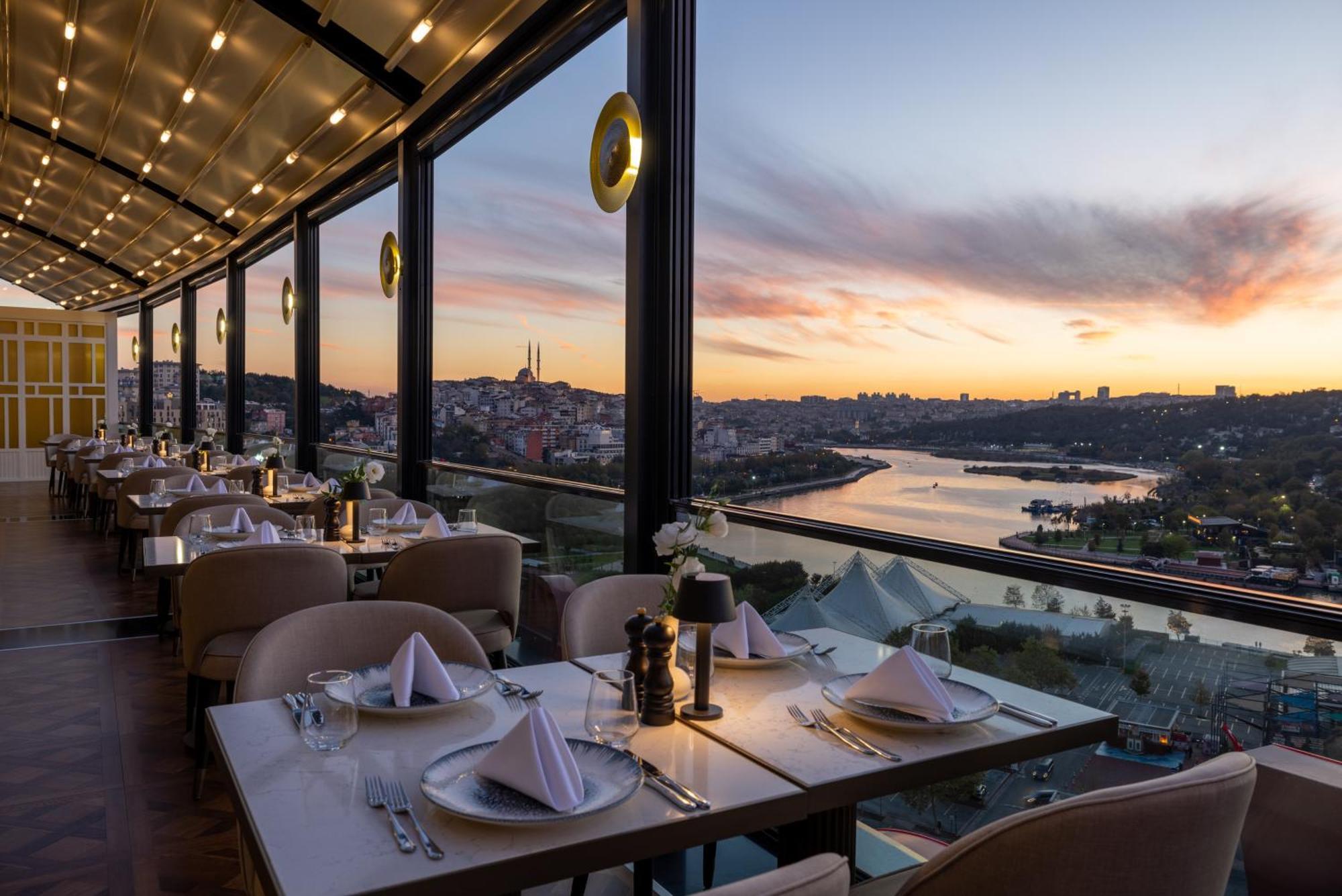 Clarion Golden Horn Hotel