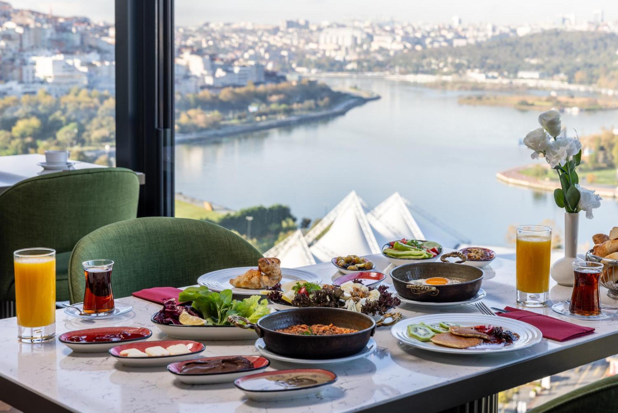 Hotel Clarion Golden Horn