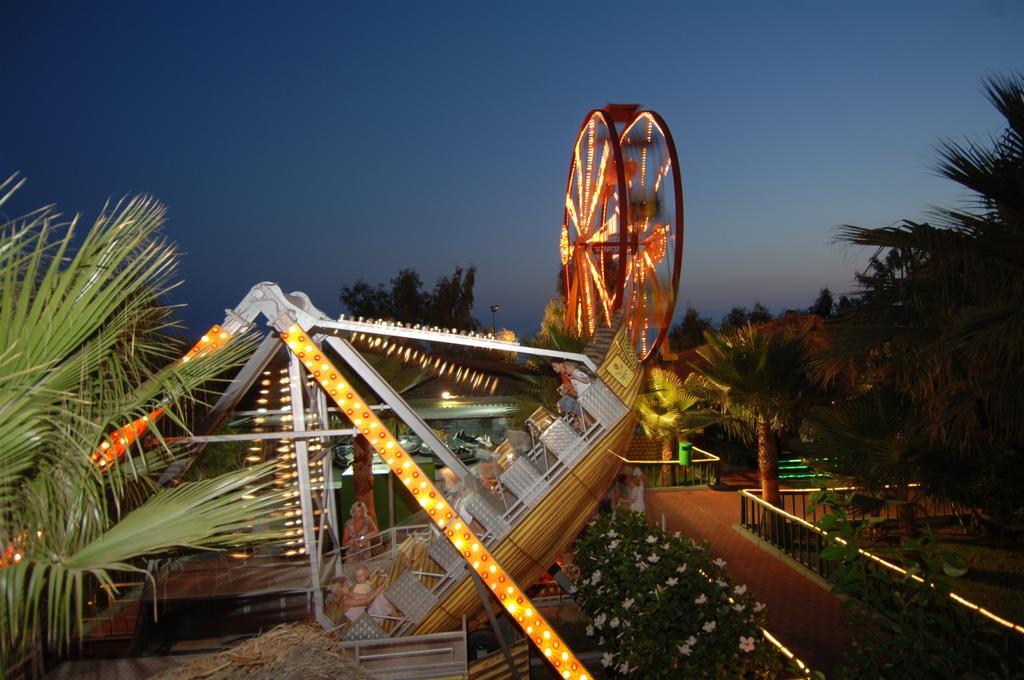 Delphin Deluxe Resort Okurcalar