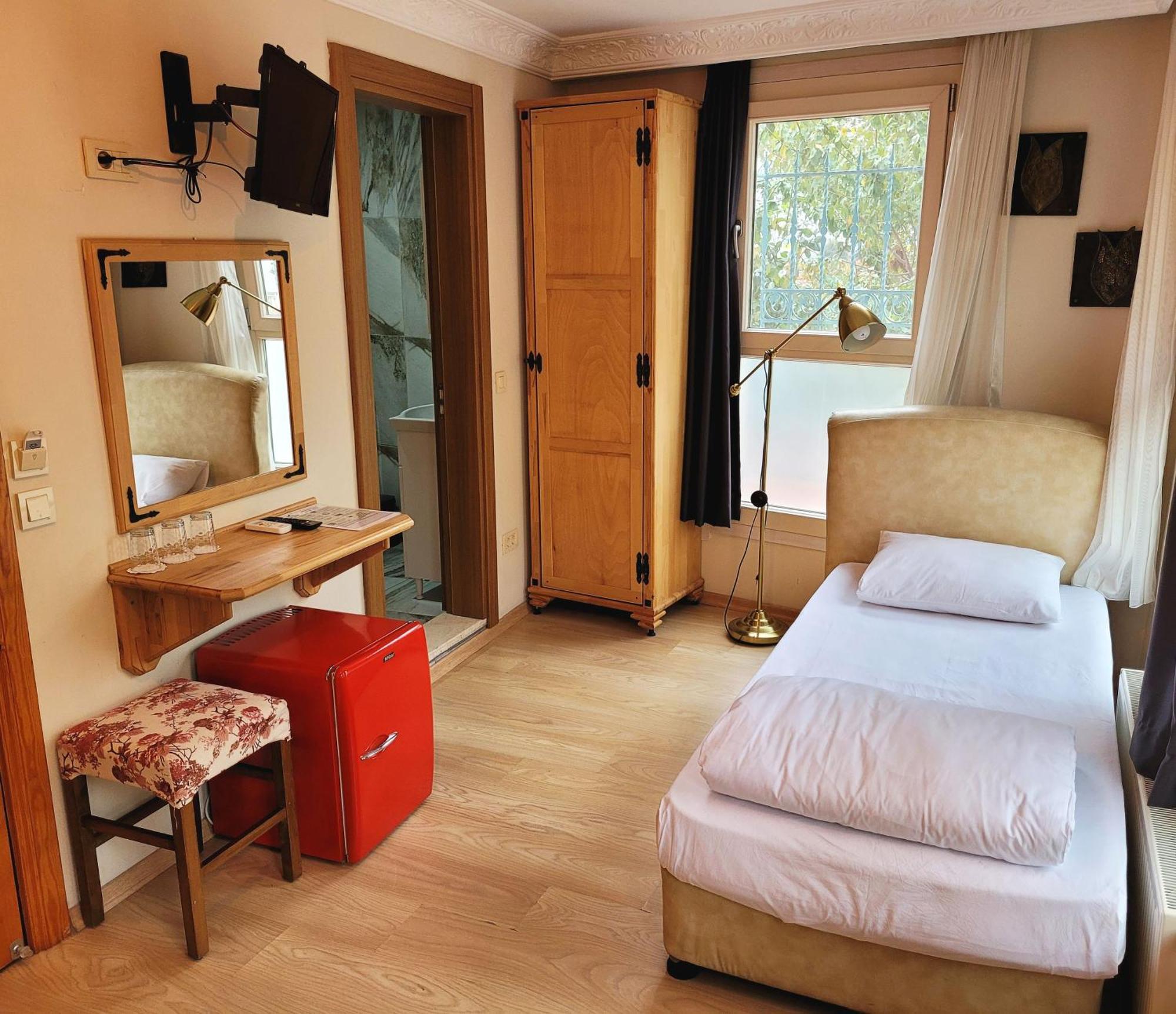 Bed & Breakfast Masif House
