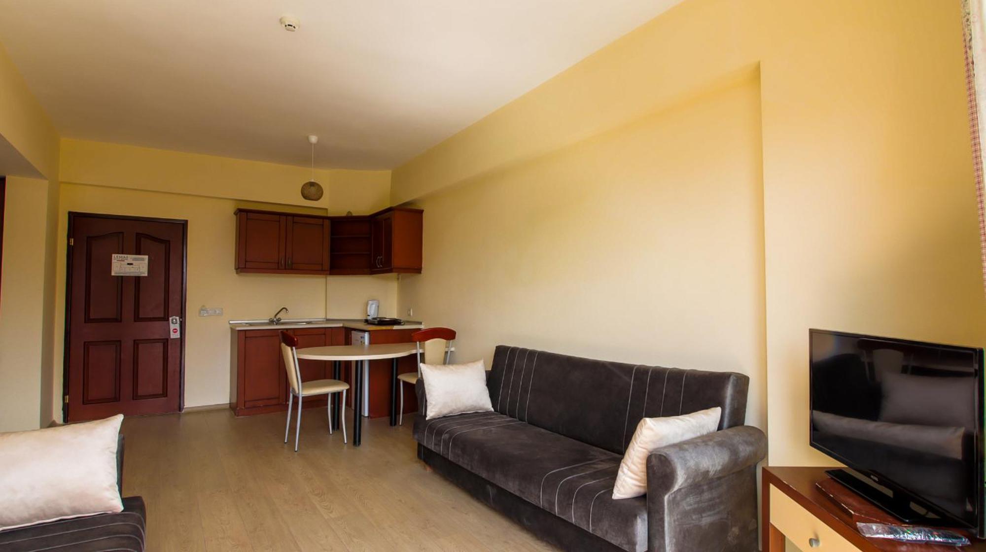 Lemas Aparthotel Side