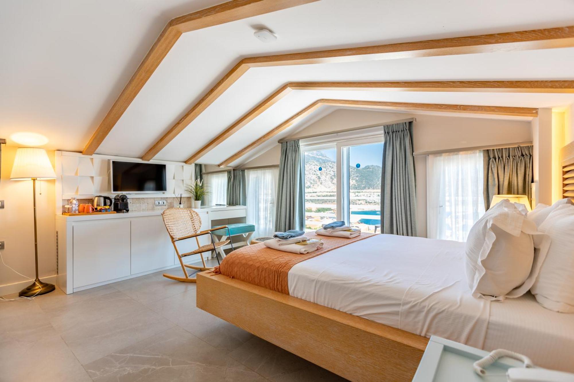 Saray (adults Only) 4*