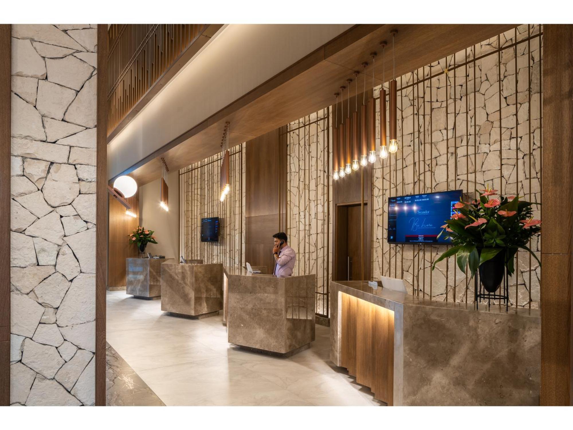 Swandor & - Hotel 5*