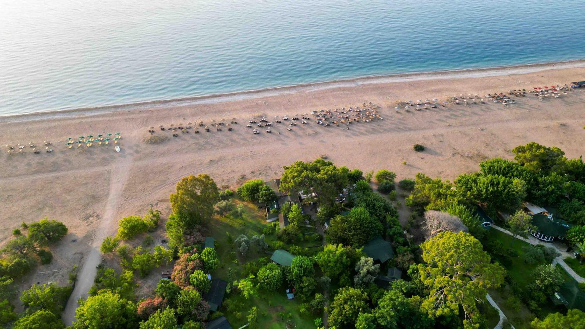 Etenna Beach Bungalows