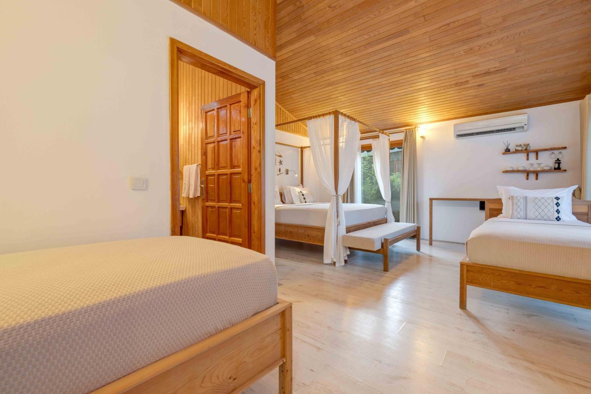 Etenna Beach Bungalows Bed & Breakfast Cirali