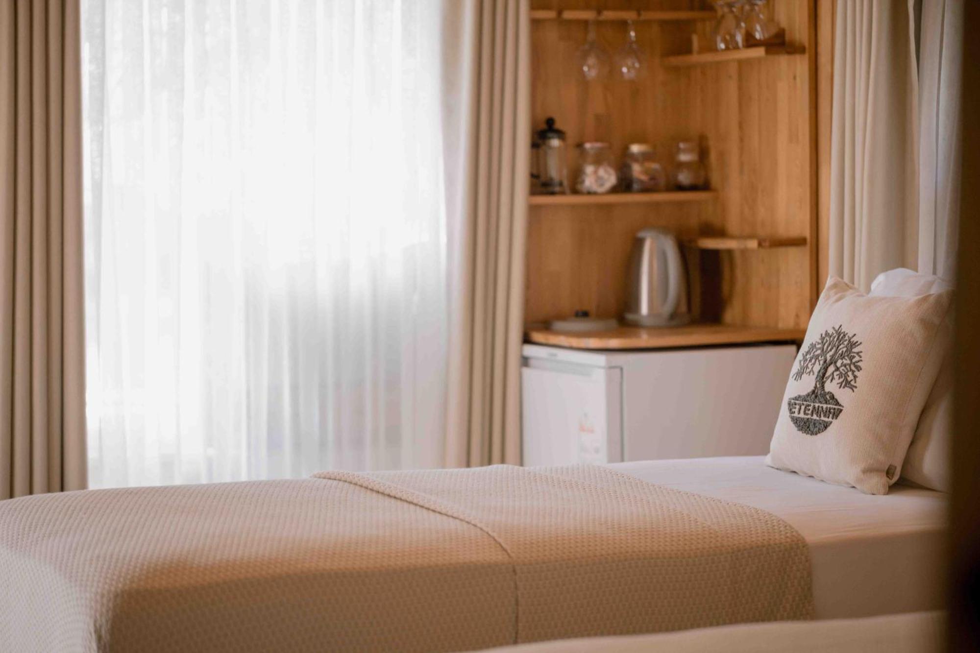 Bed & Breakfast Etenna Beach Bungalows