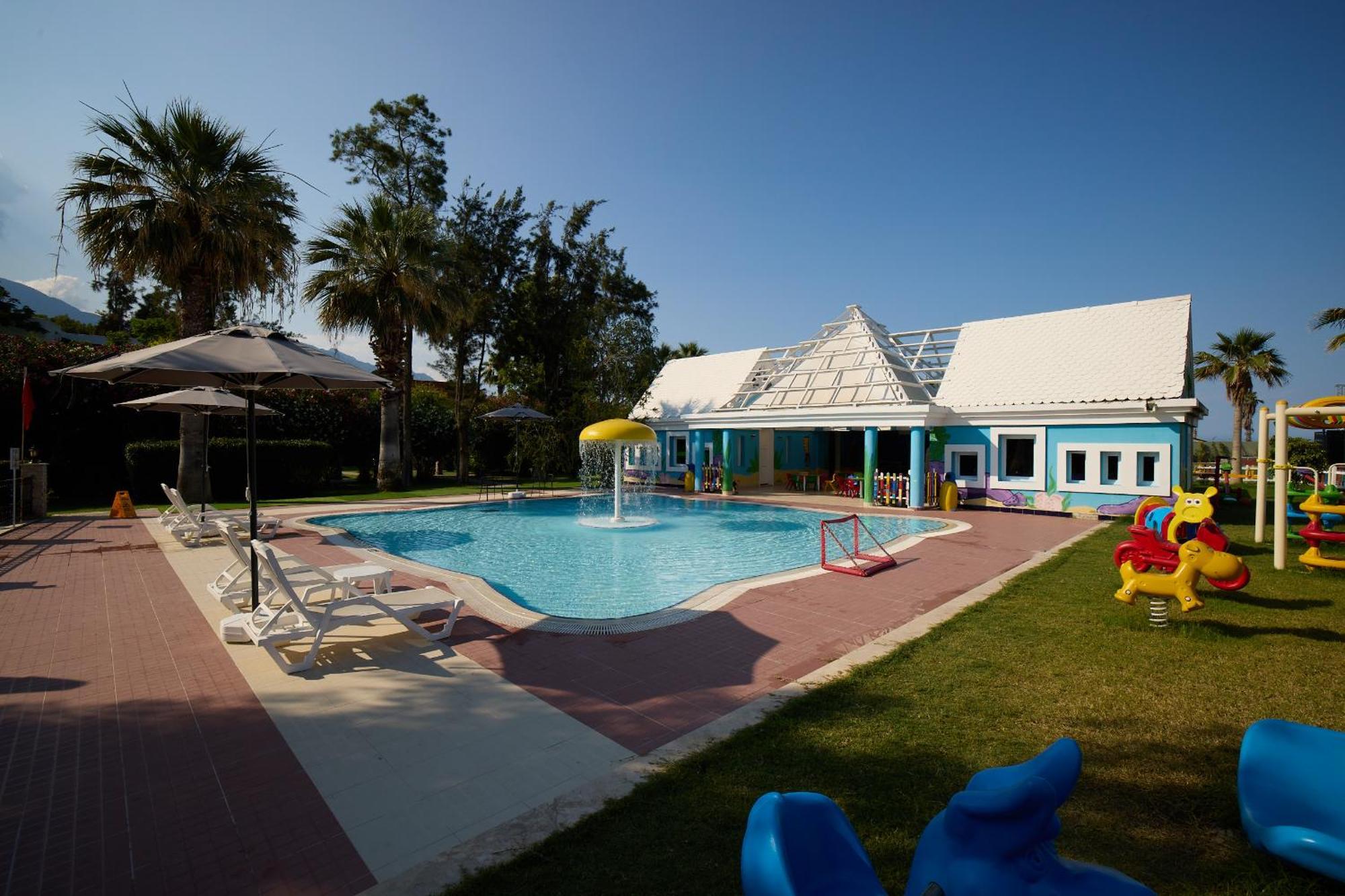 Resort Movenpick Antalya Tekirova