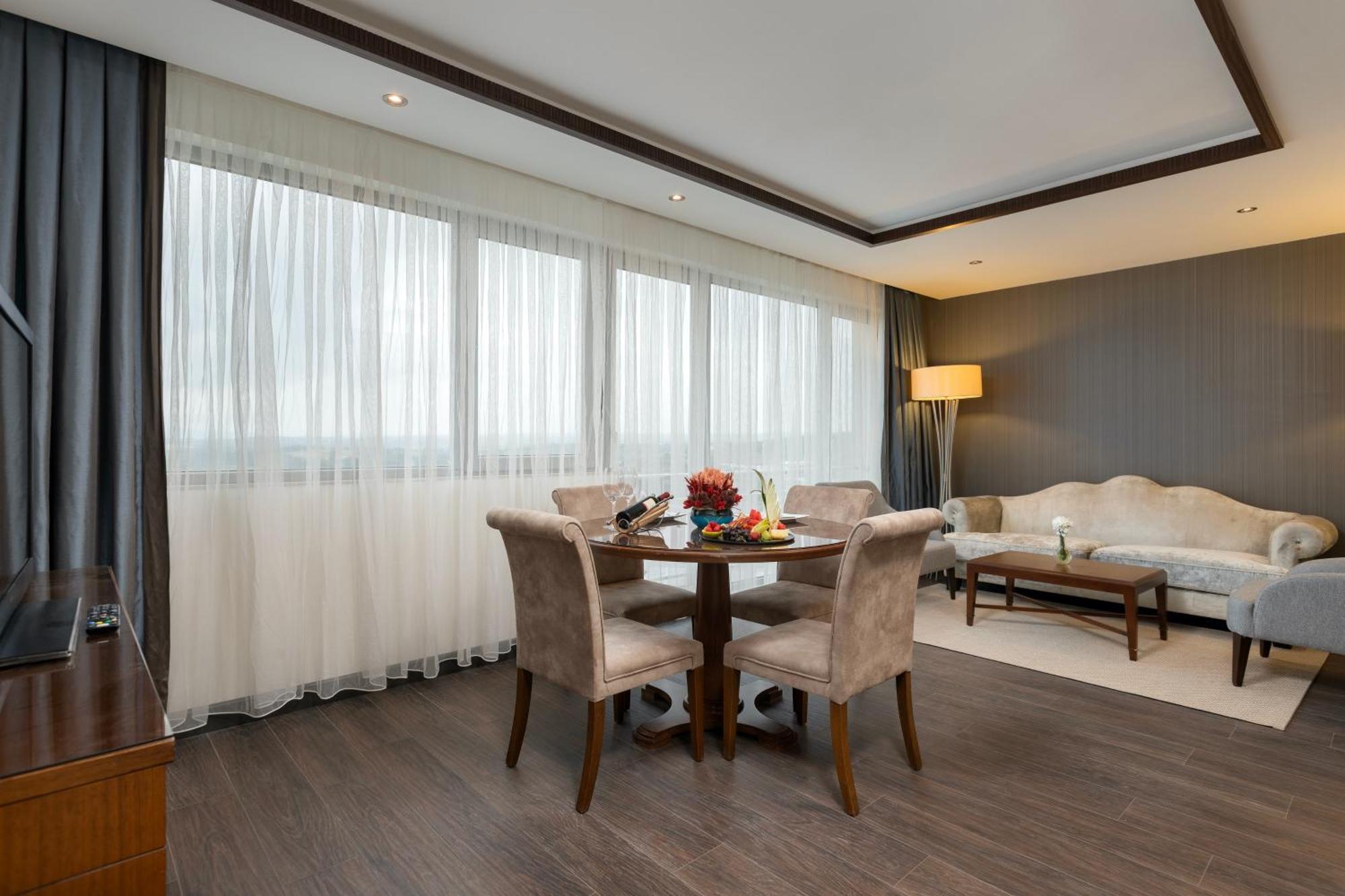 Miracle Airport & 5* Istanbul