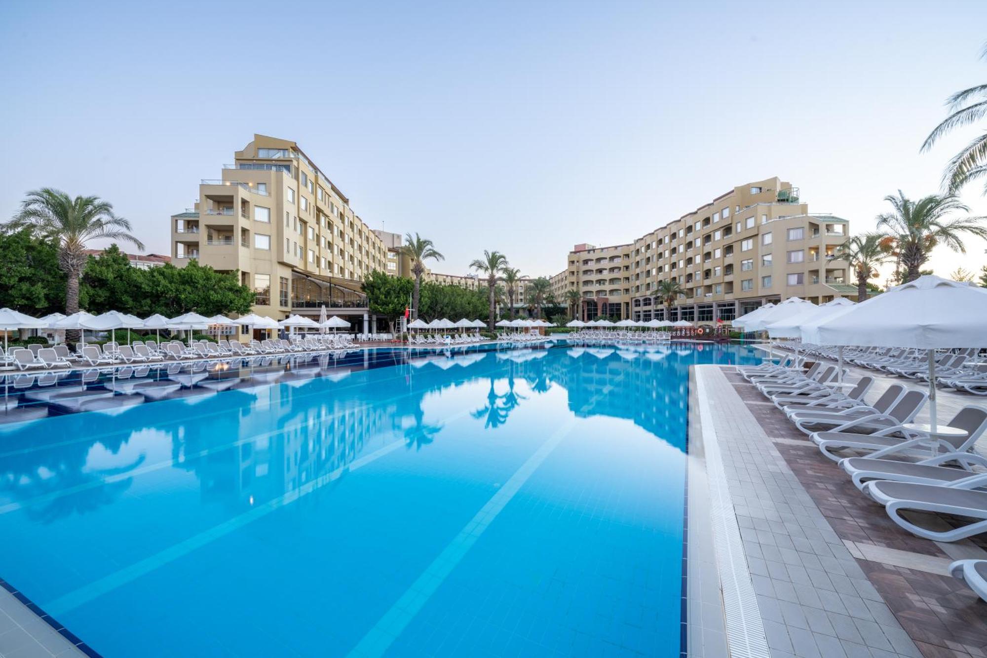 Selectum Family Side Hotel