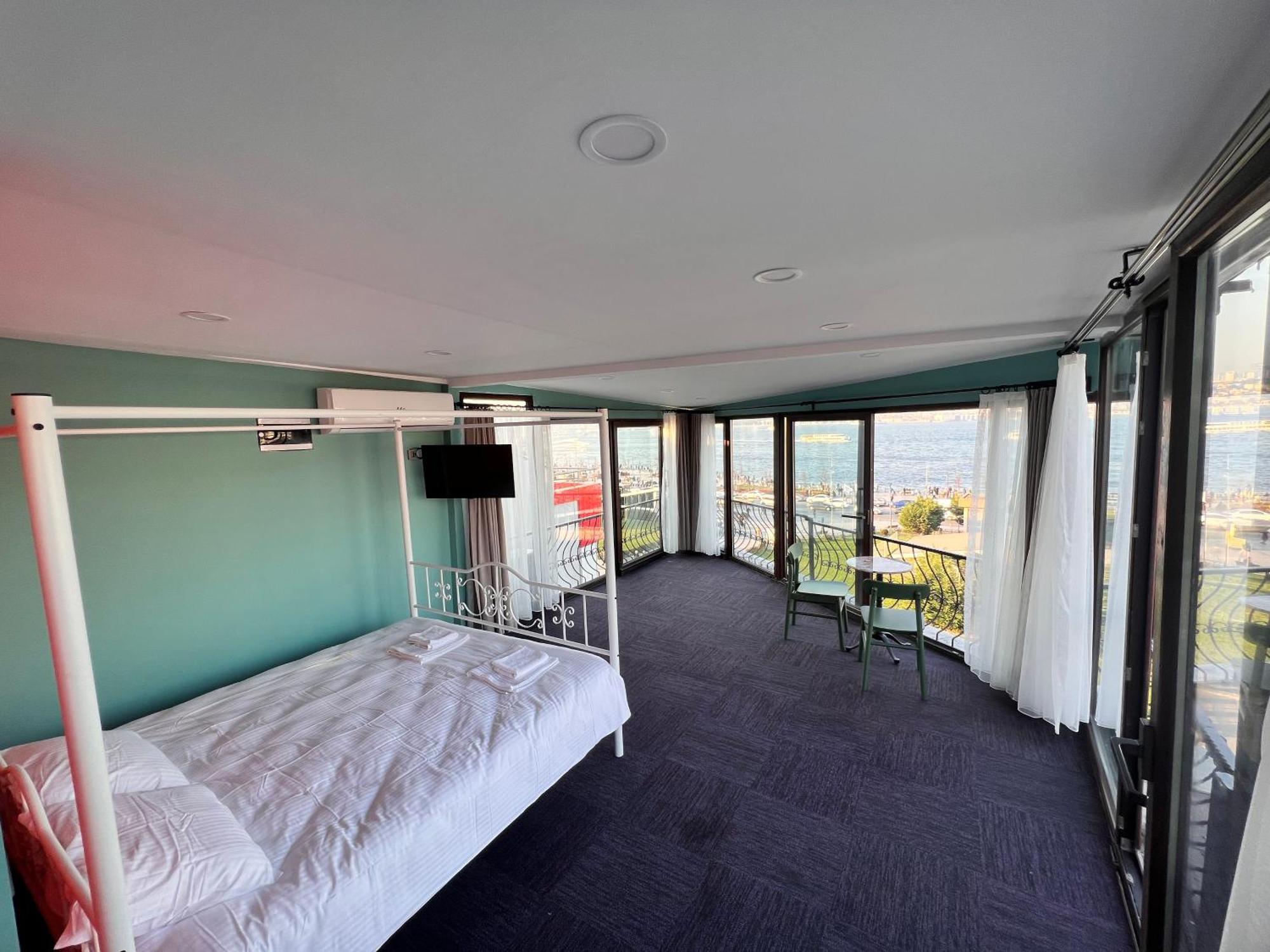 Ueskuedar Hostel *