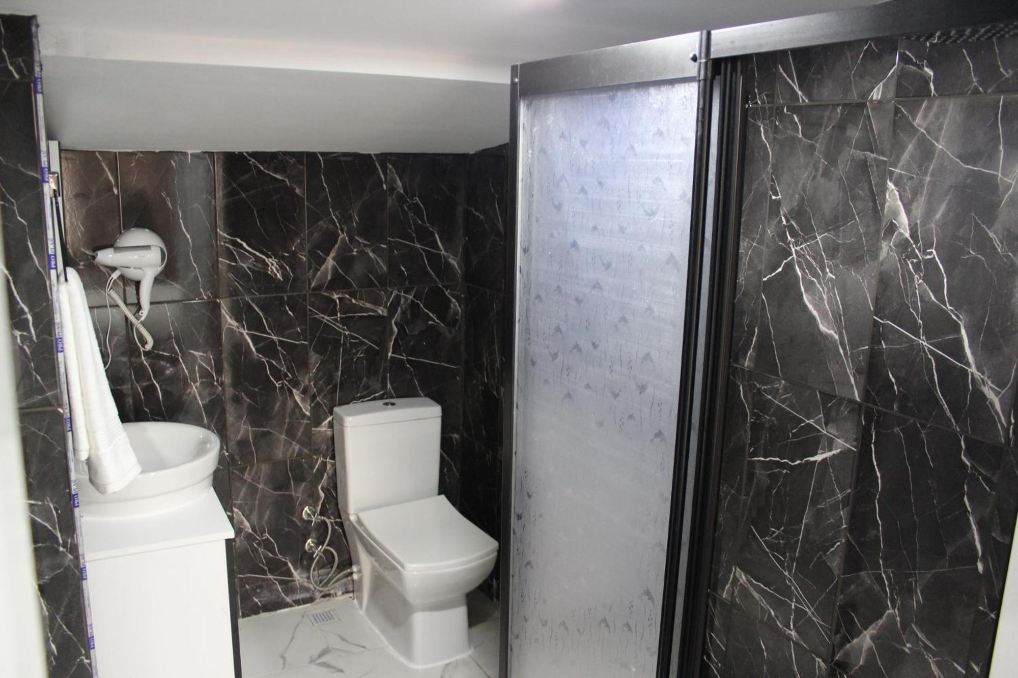 Ueskuedar Hostel Istanbul