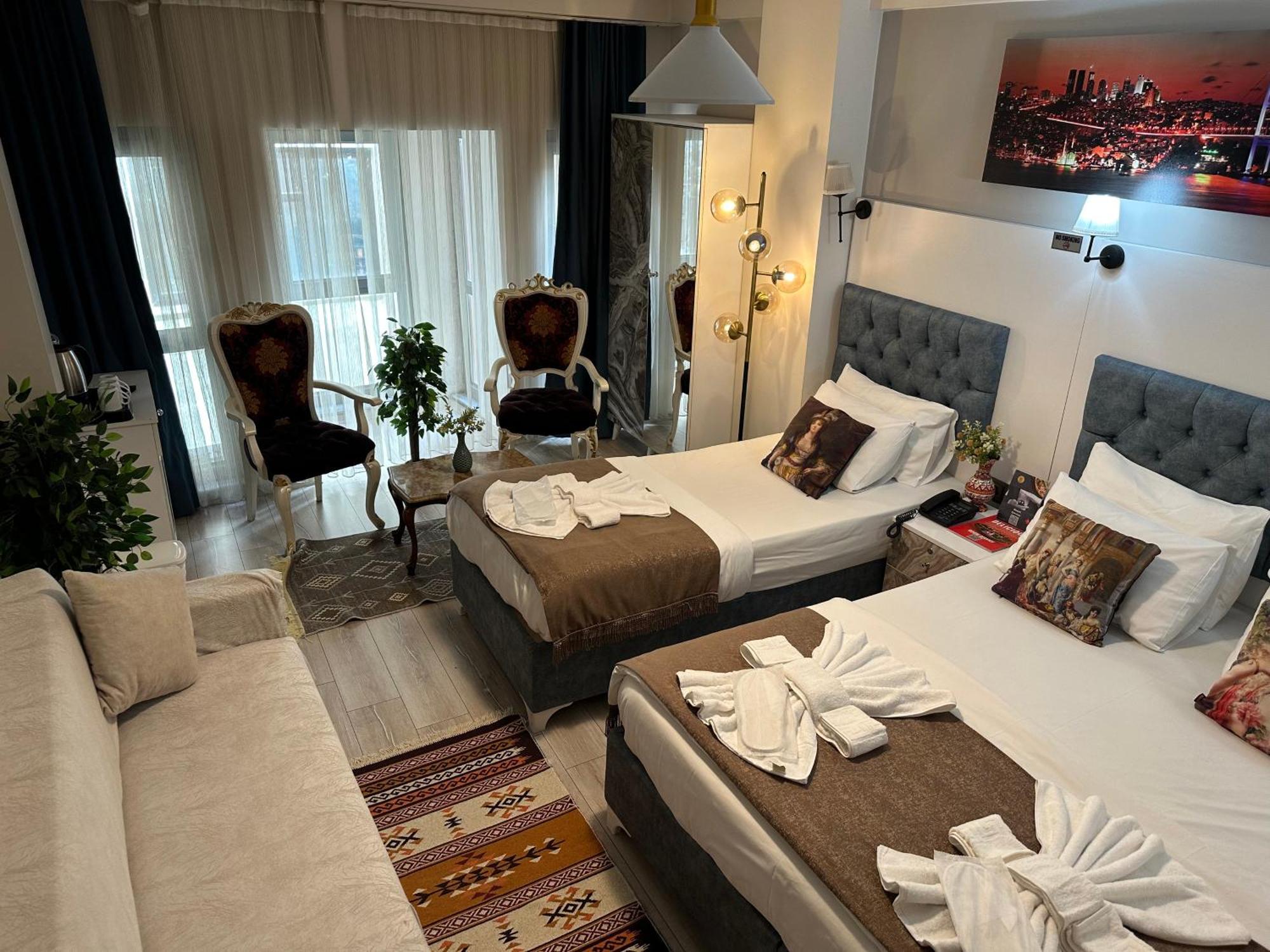 Galapera * Istanbul