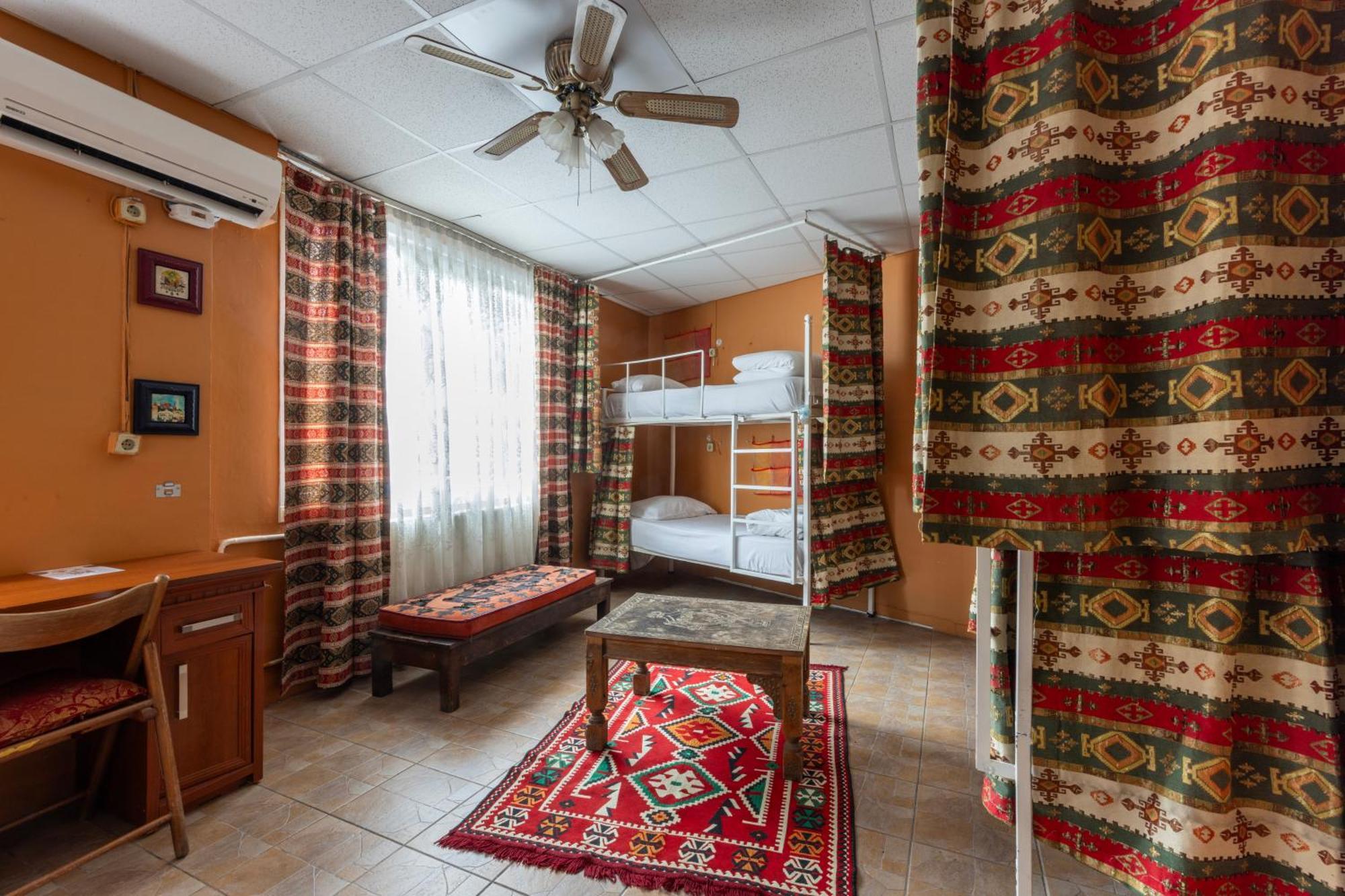 Hostel Bahaus