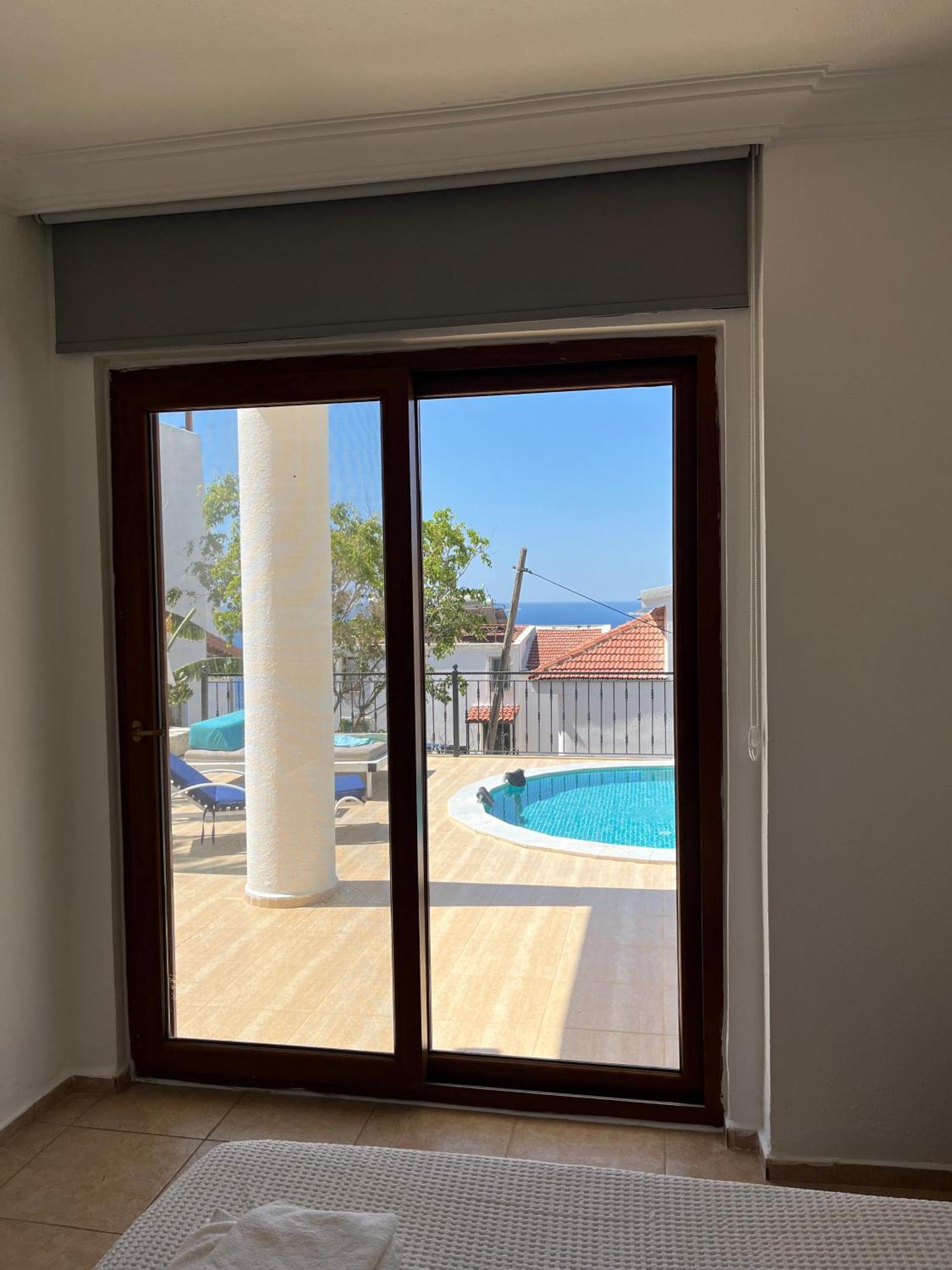 Deniz Villa *