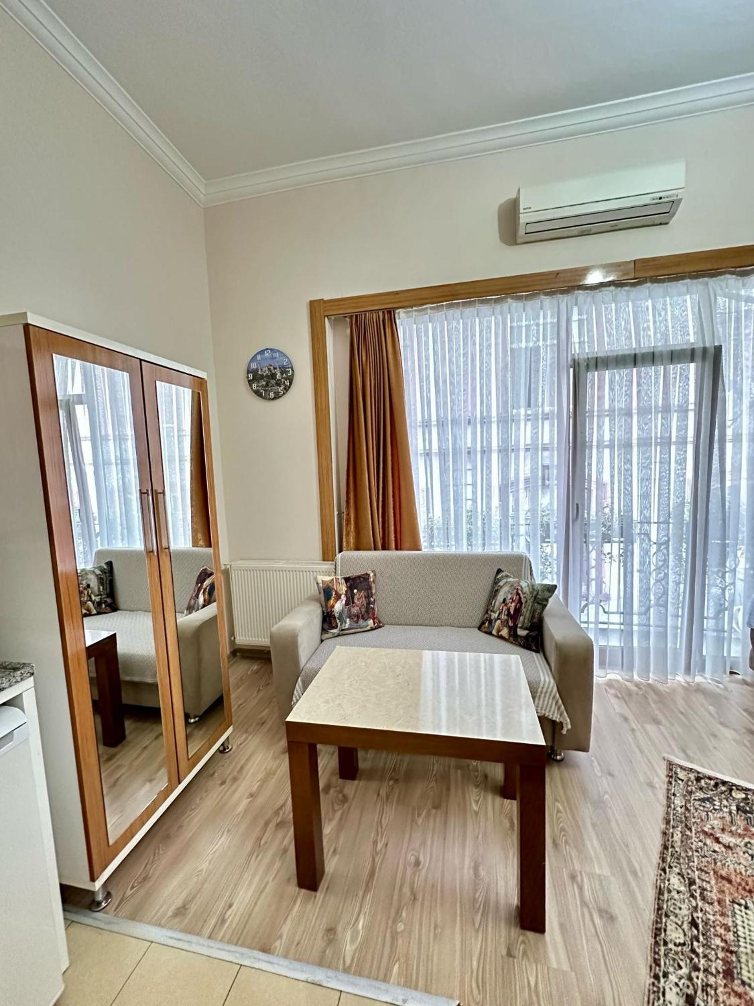 Elegance Aparts Cihangir Aparthotel Istanbul