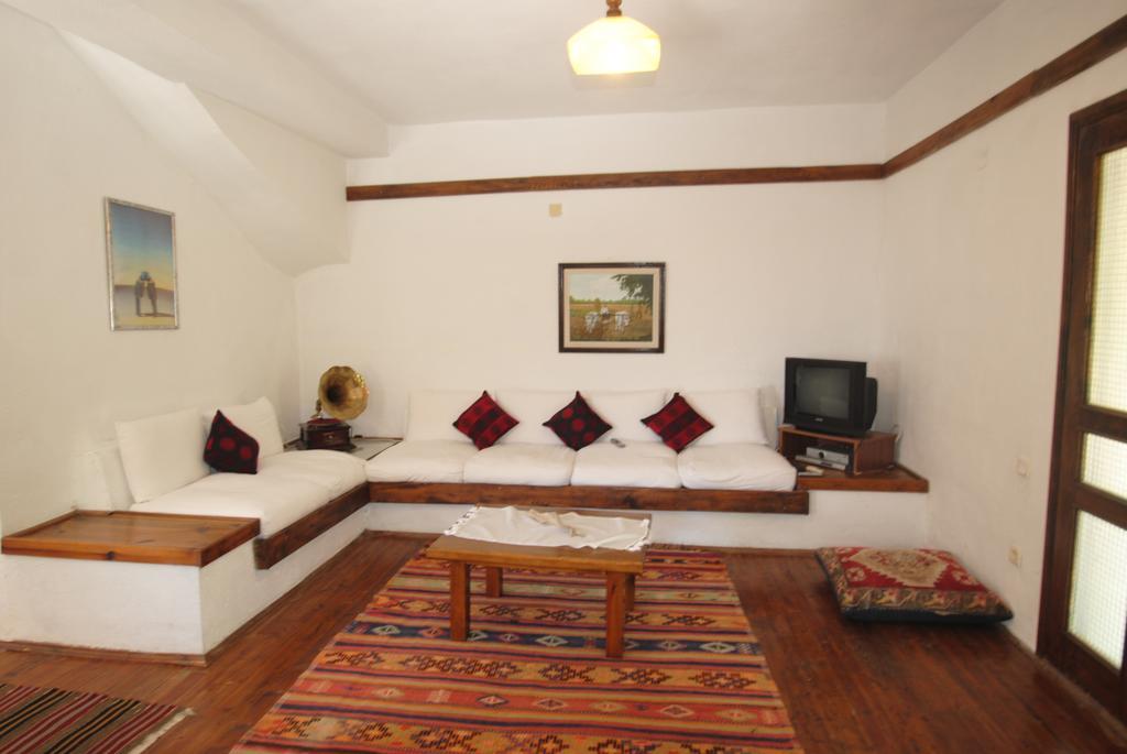Hotel Kleo