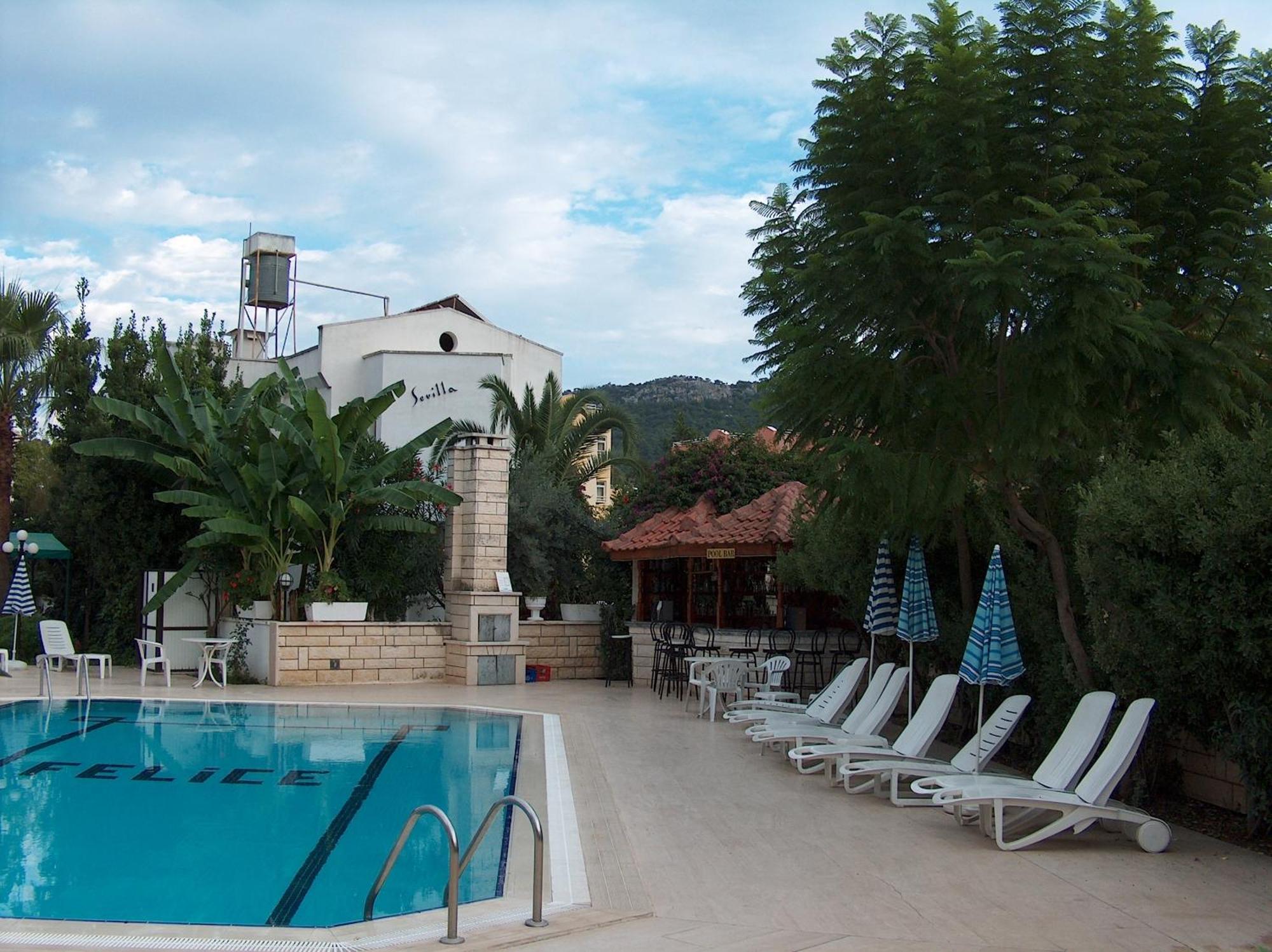 Hotel Felice Kemer