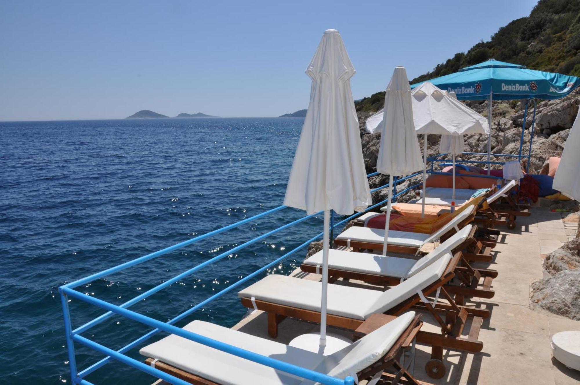Hotel Caretta 3*