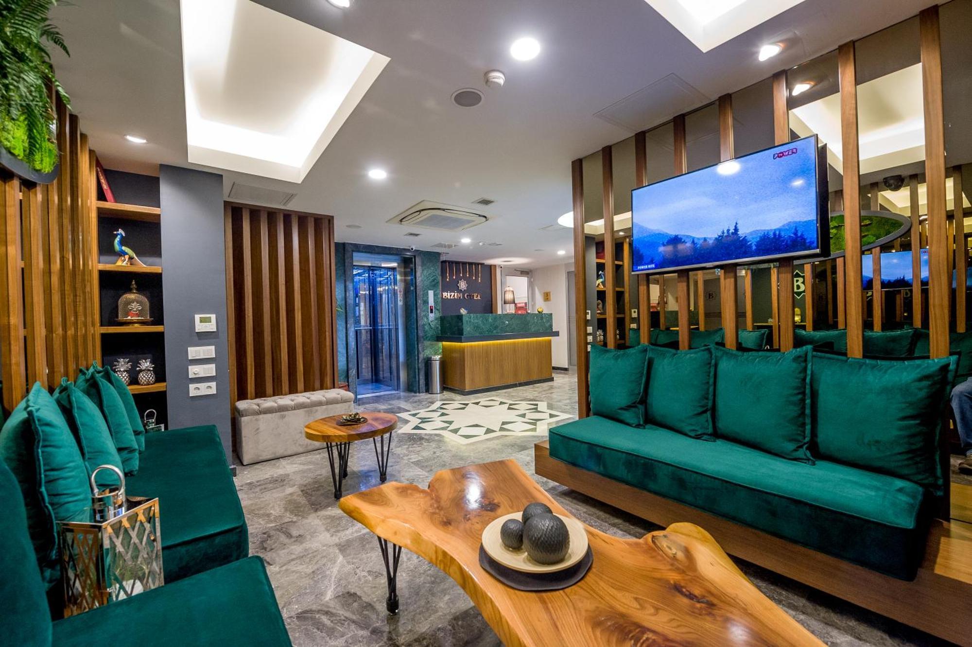 Hotel Bizim 3*