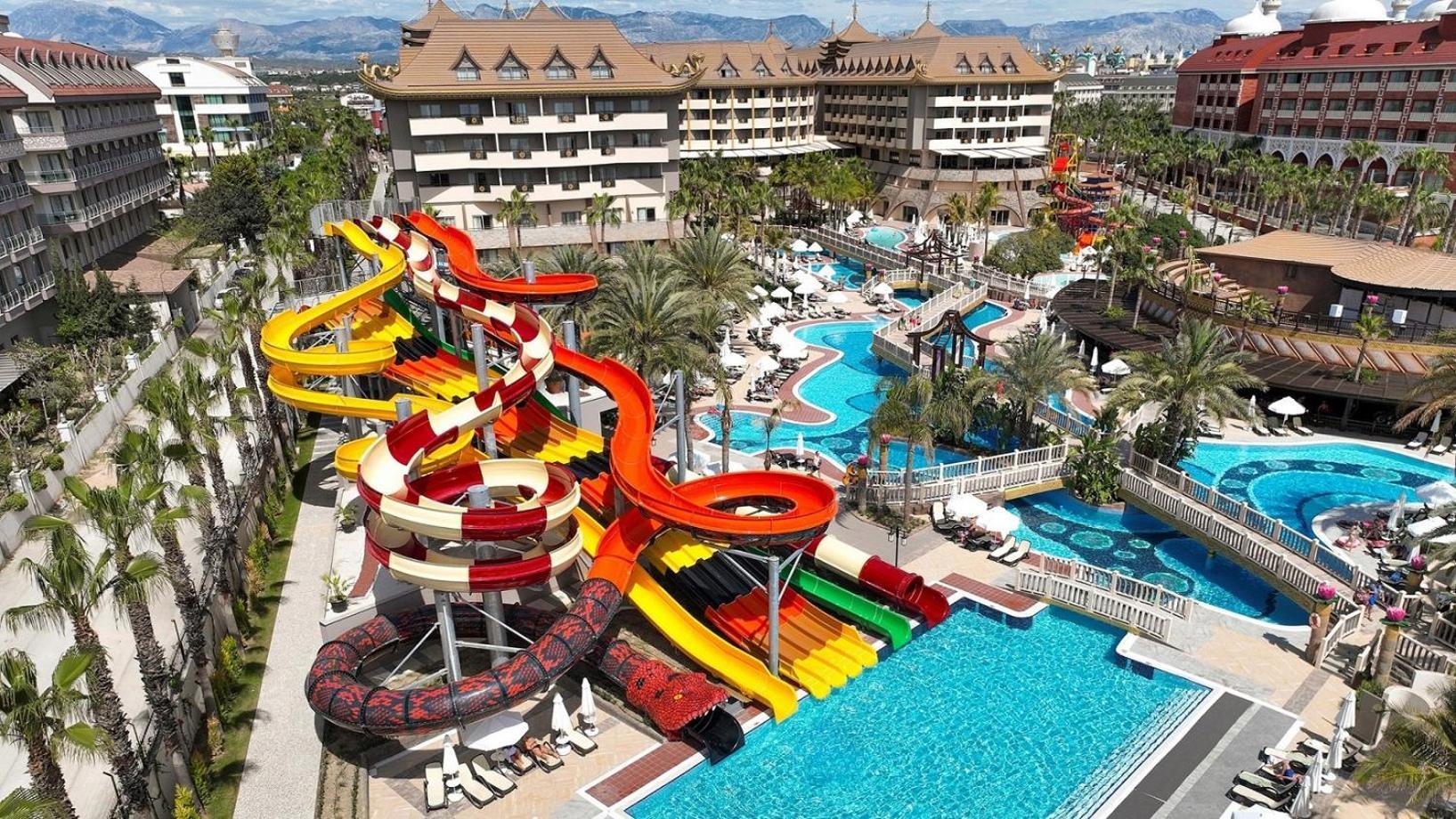 Royal Dragon Resort