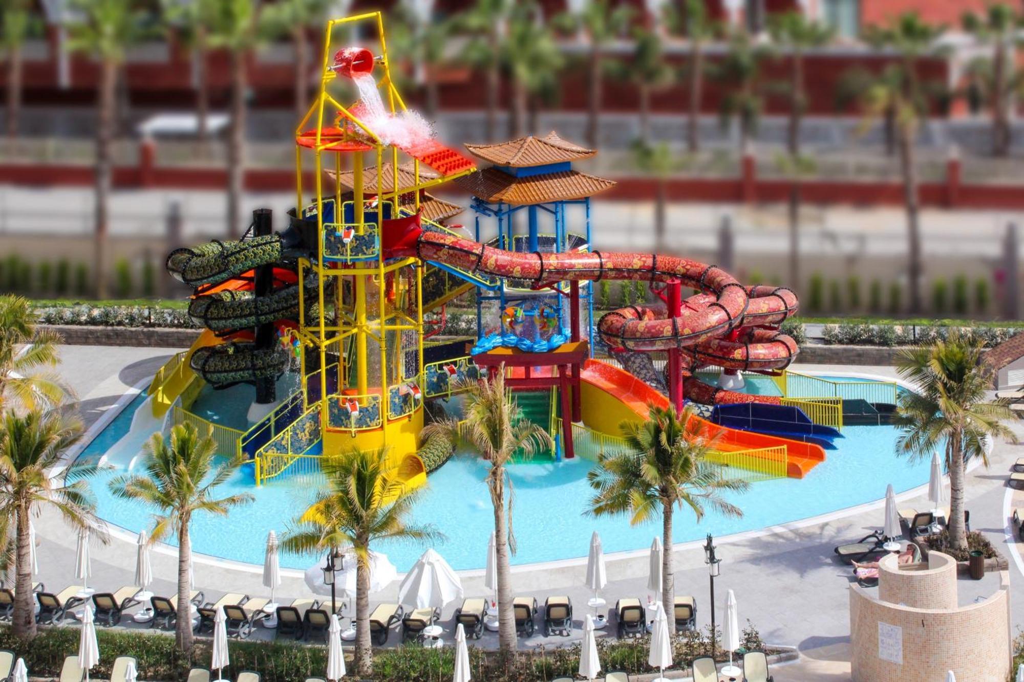 Royal Dragon Resort