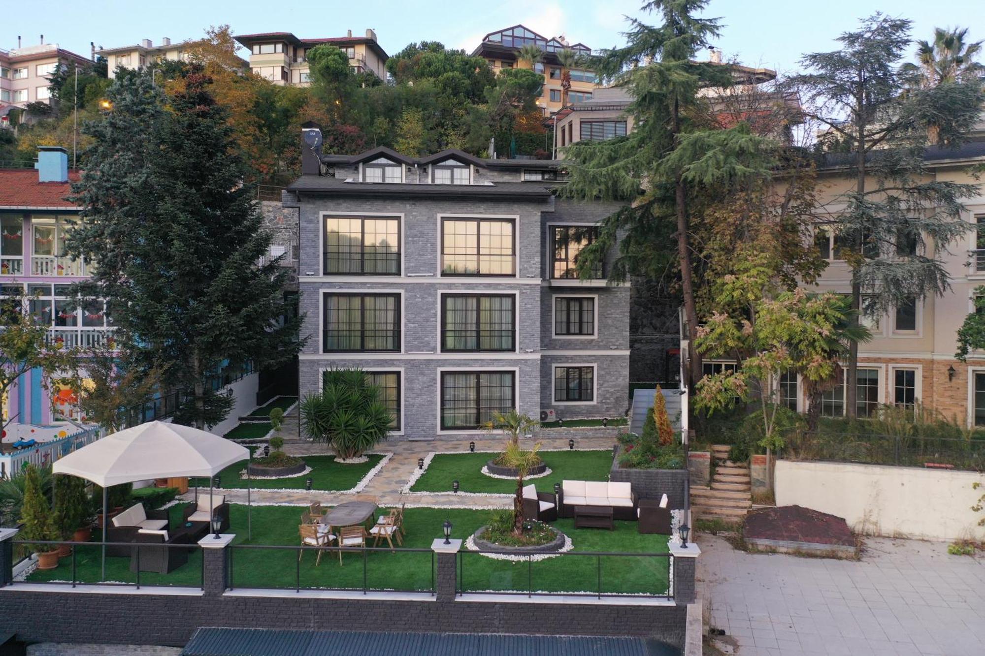 Dm Bosphorus Apartment