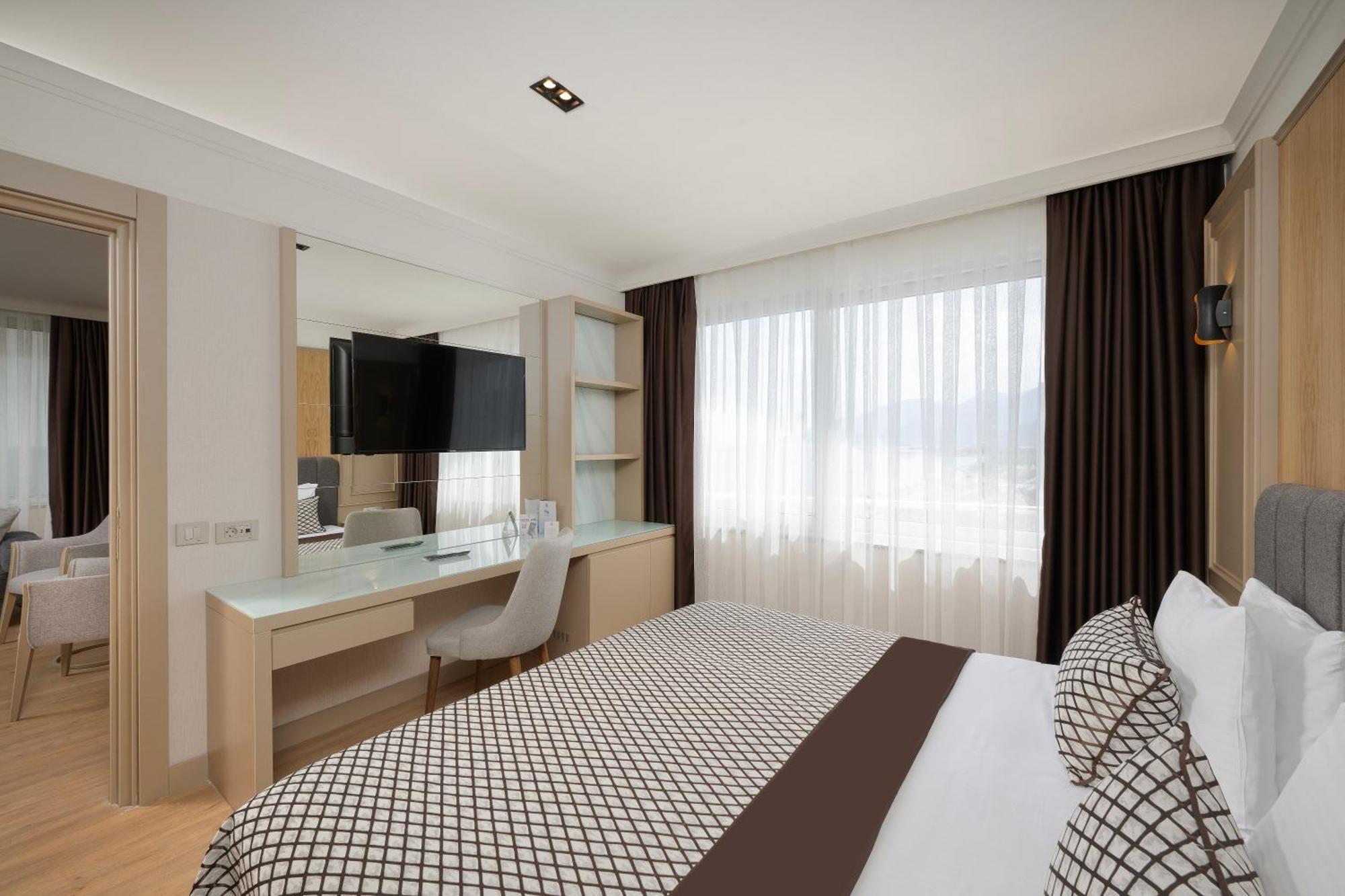 Porto Bello & Spa Hotel Antalya