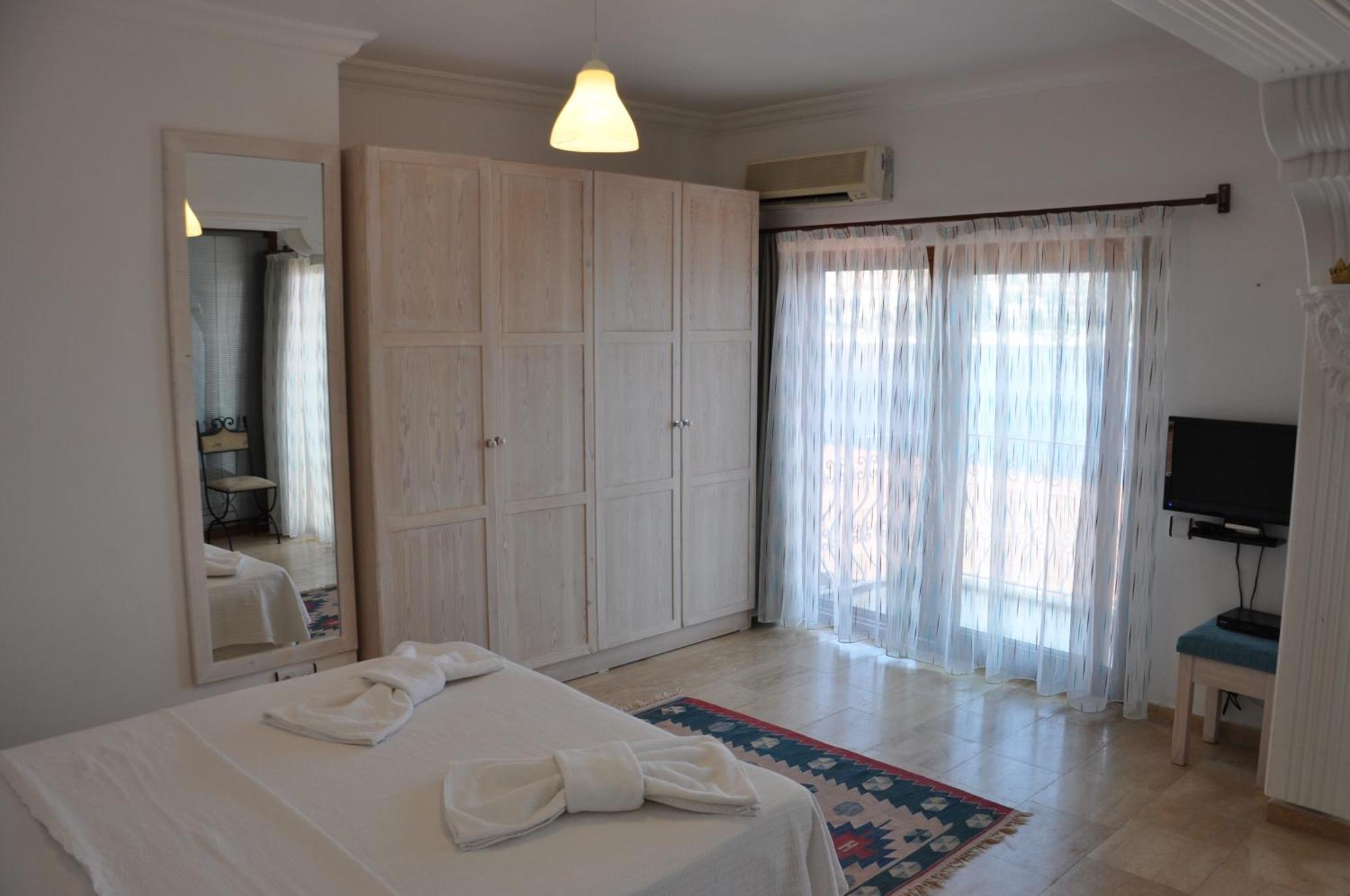 Caretta Hotel Kalkan