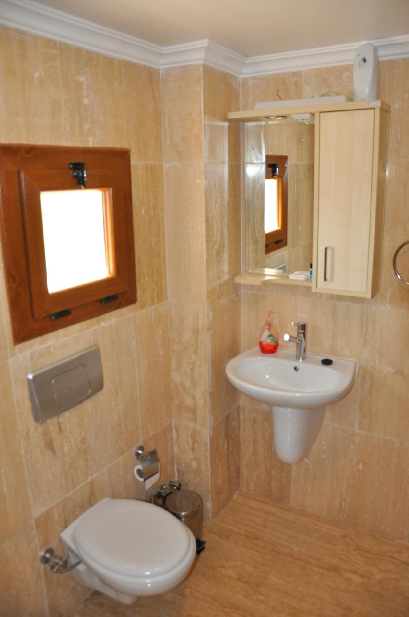 Caretta Hotel