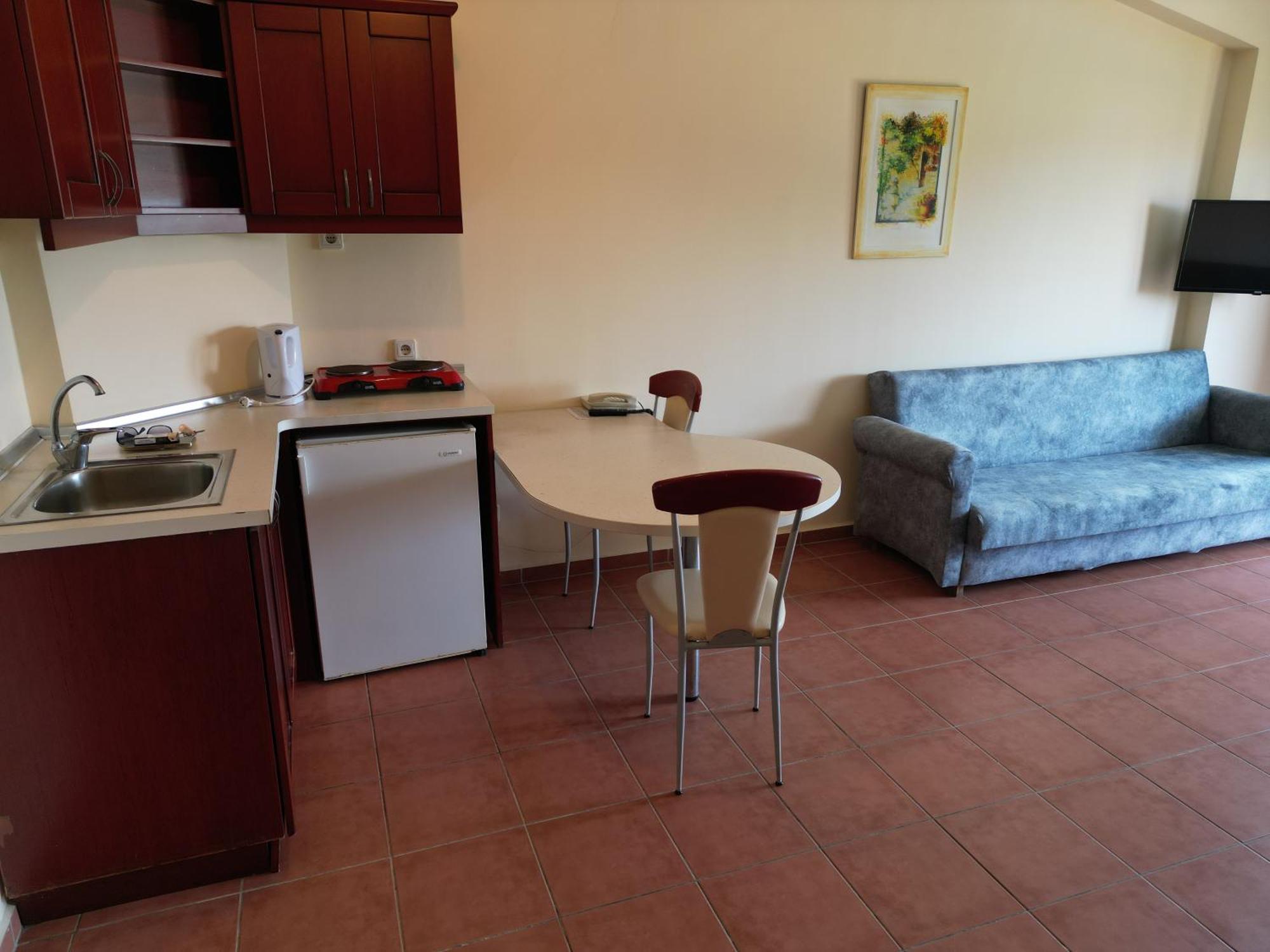 Lemas Aparthotel