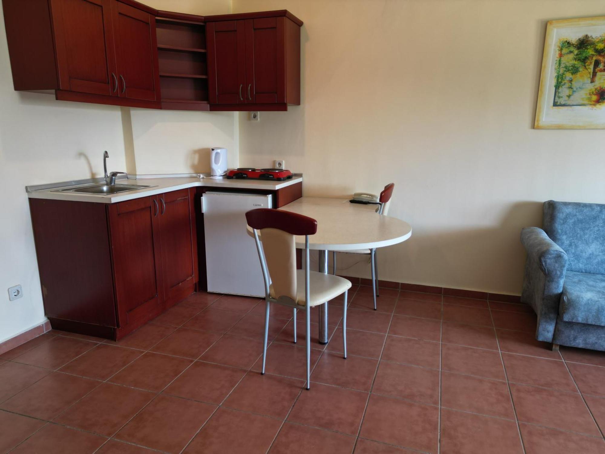 Aparthotel Lemas Side
