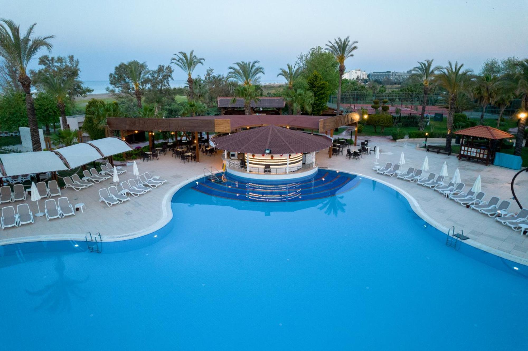 Club Felicia Village Resort 5*