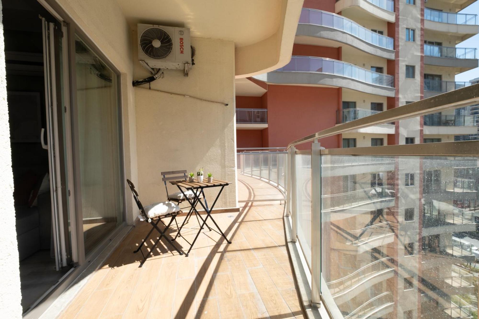 Linkinn Luxury & Apartment *