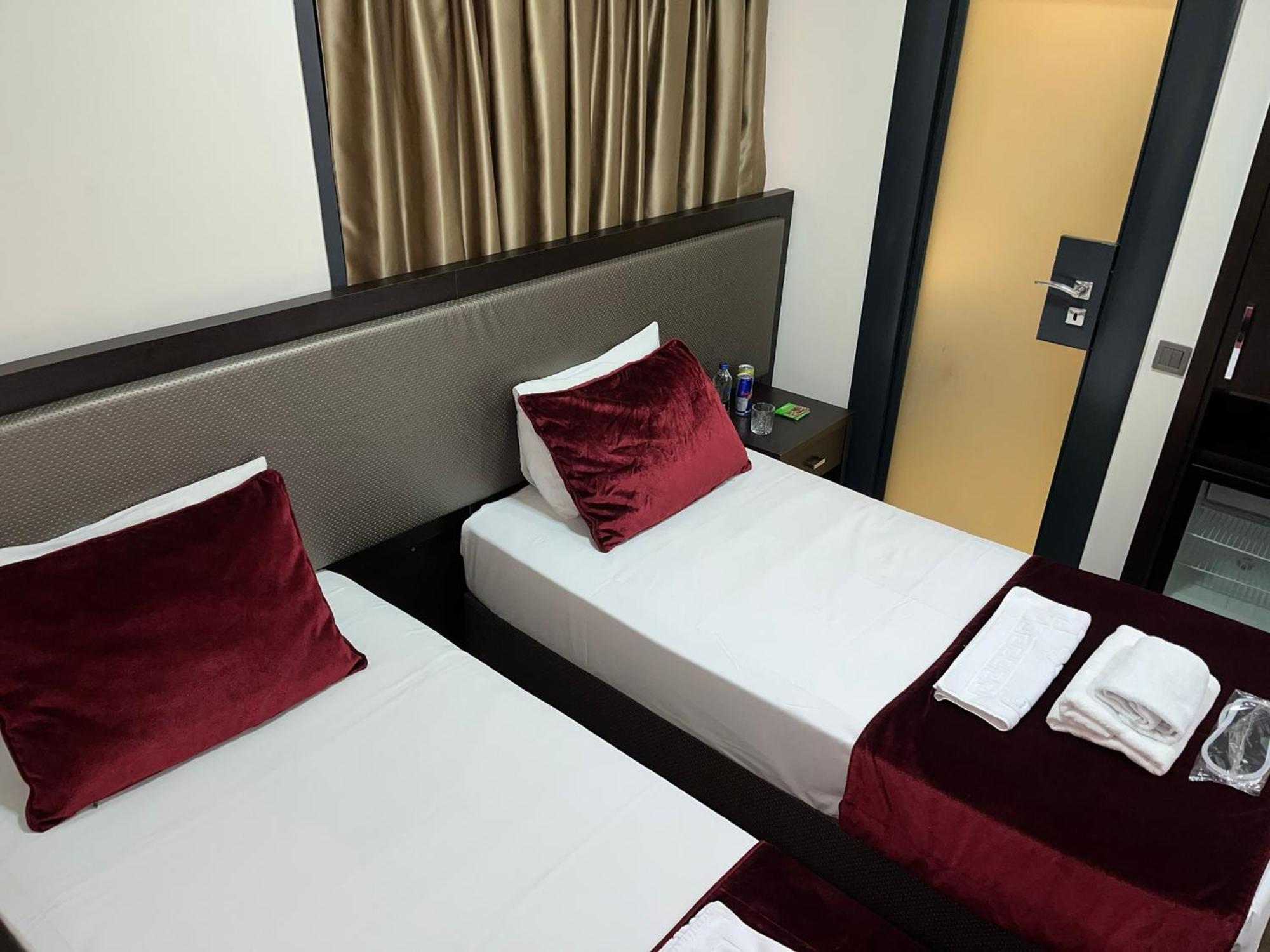 Hotel Pandora