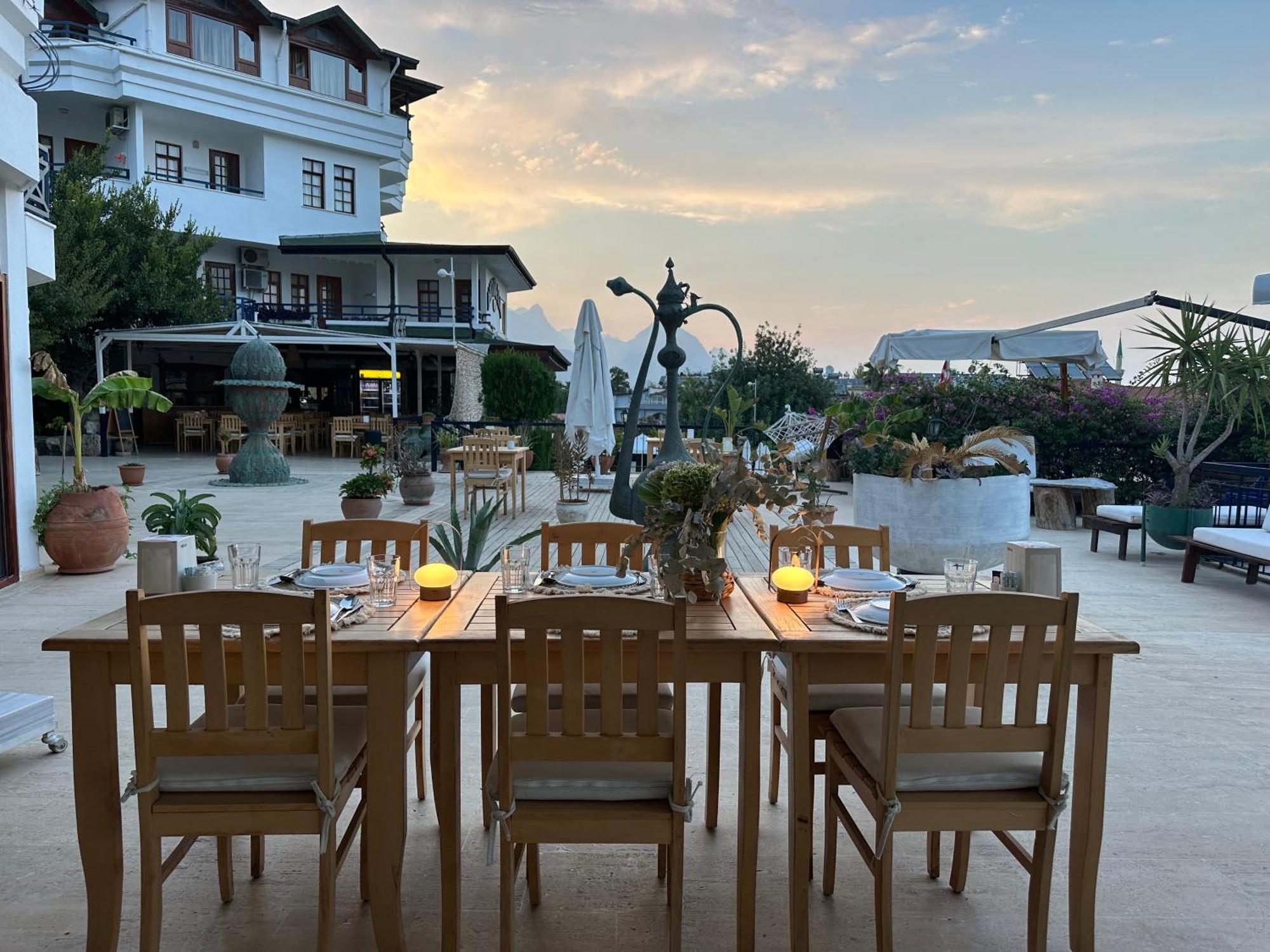 Naturella Aparthotel