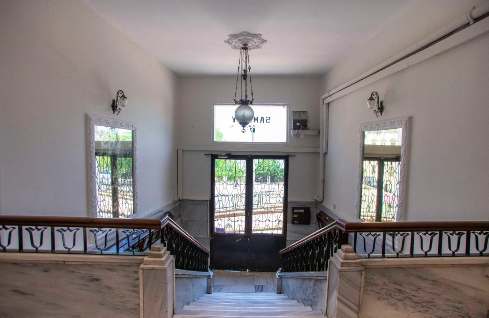 Apartment Waterfront With A Stunning View Istanbul
