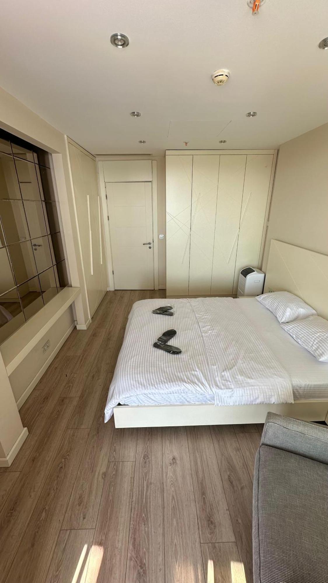 Ottomare Sea, View, Pool, Gym Apartment