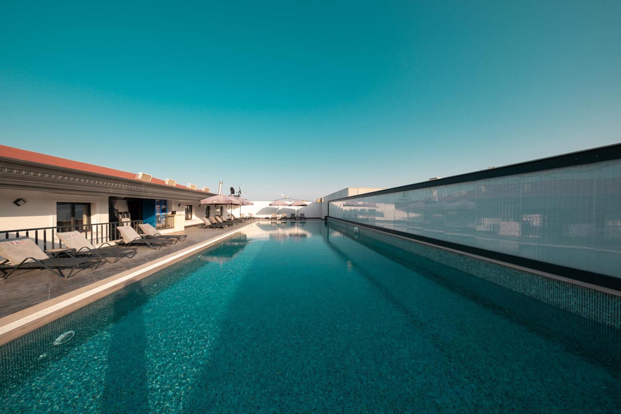 Mq Hotel